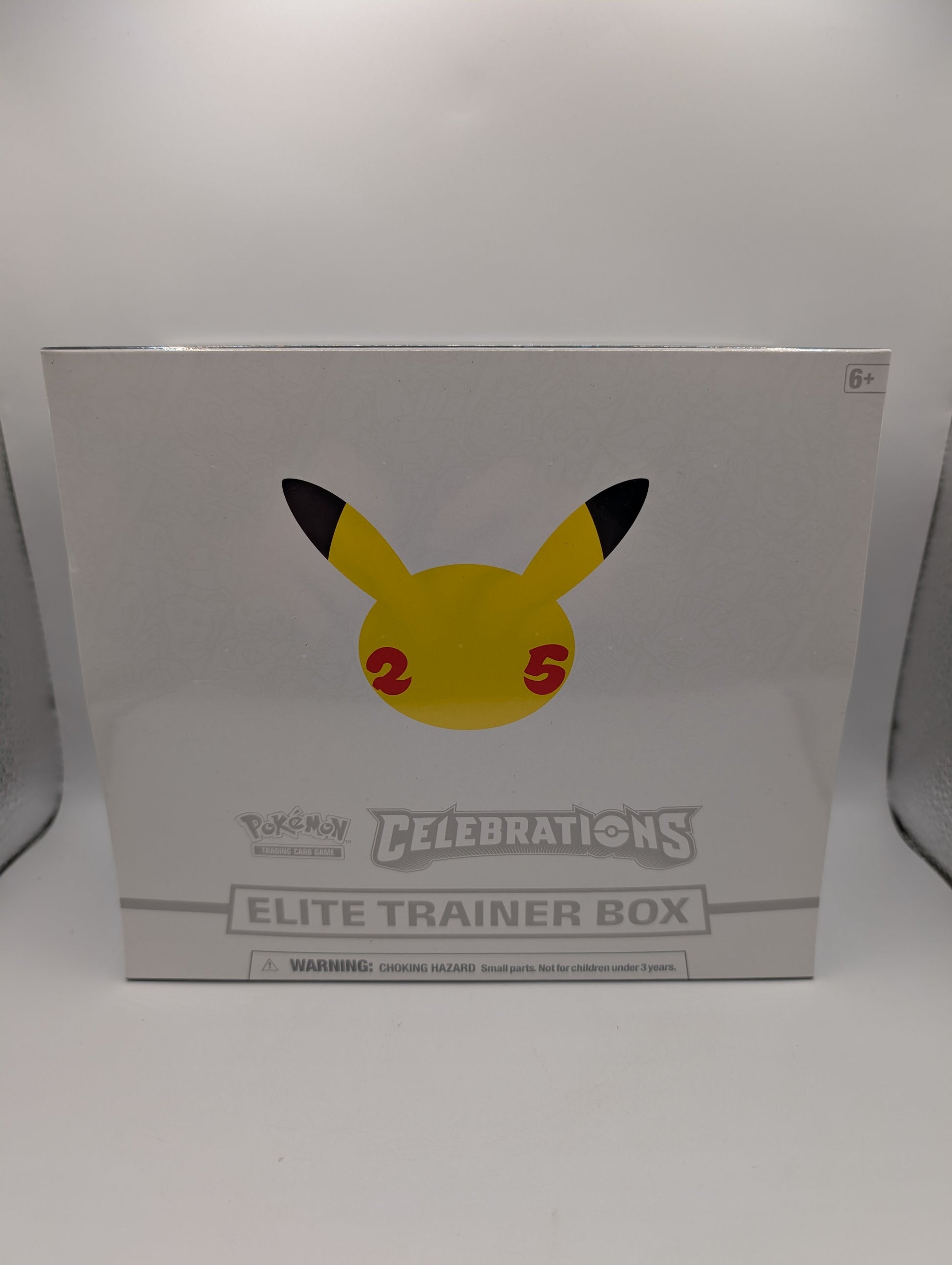 Pokemon TCG - Celebrations Elite Trainer Box ETB - NEW Factory SEALED English FRENLY BRICKS - Open 7 Days
