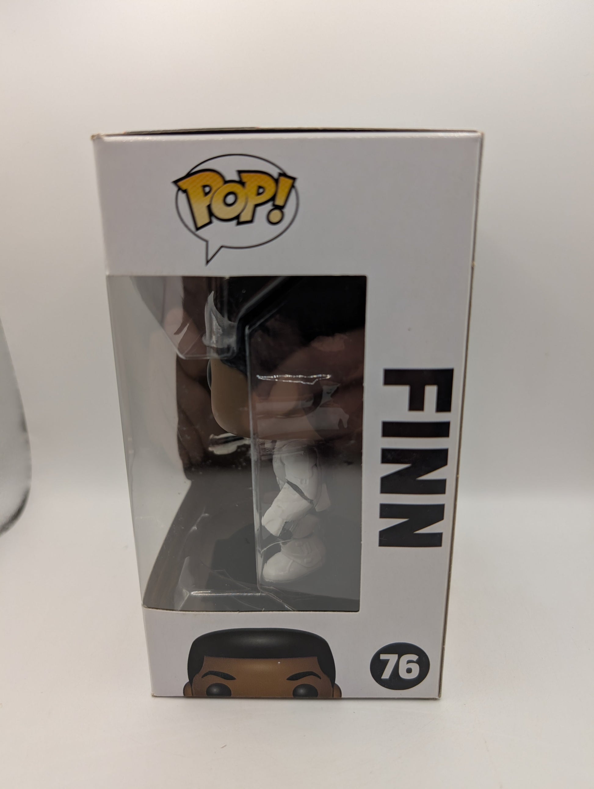 FUNKO POP! STAR WARS - THE FORCE AWAKENS #76 FINN FRENLY BRICKS - Open 7 Days
