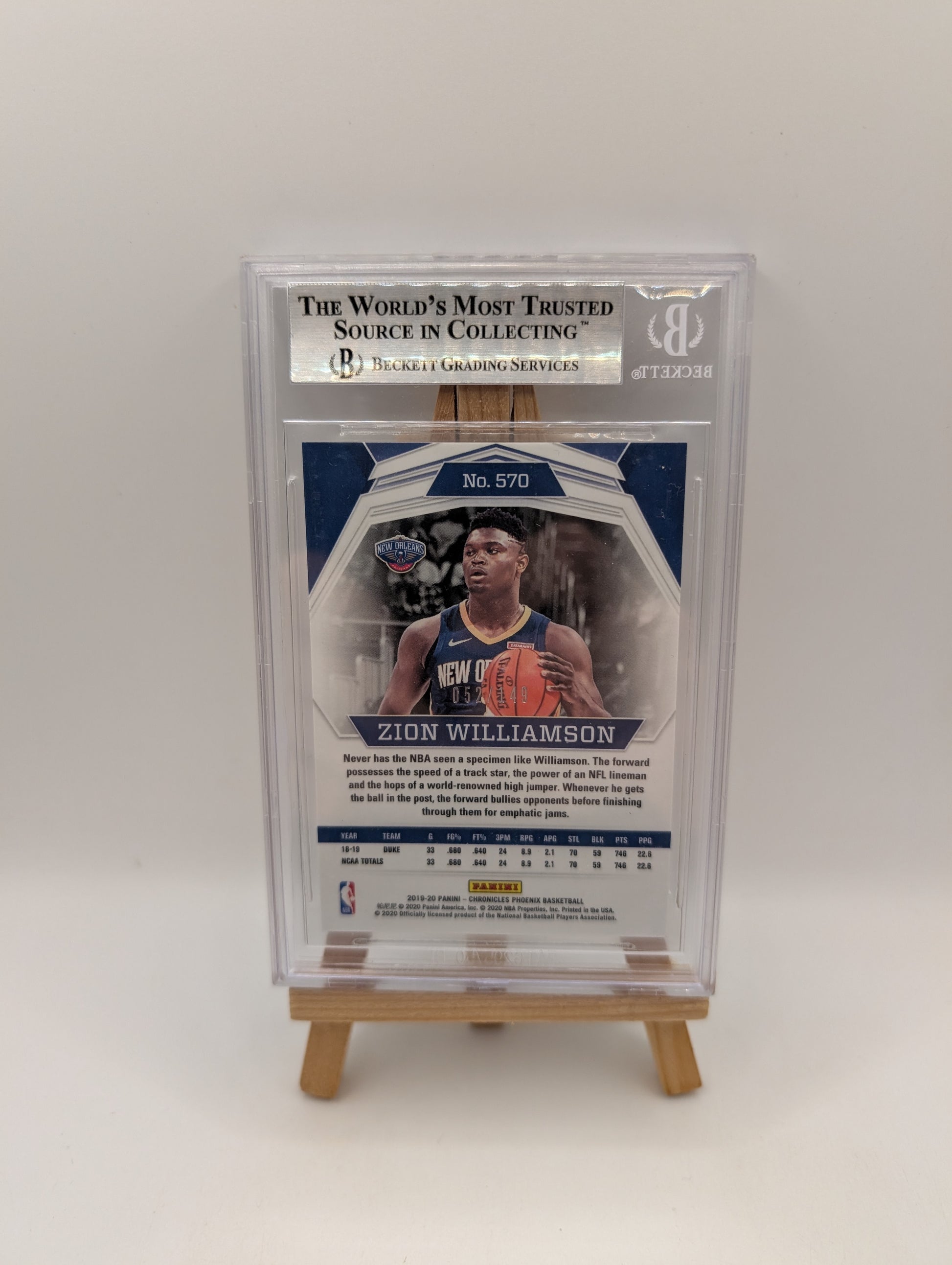 2019-20 Panini Chronicles Phoenix Red /149 Zion Williamson #570 Rookie RC BGS 9