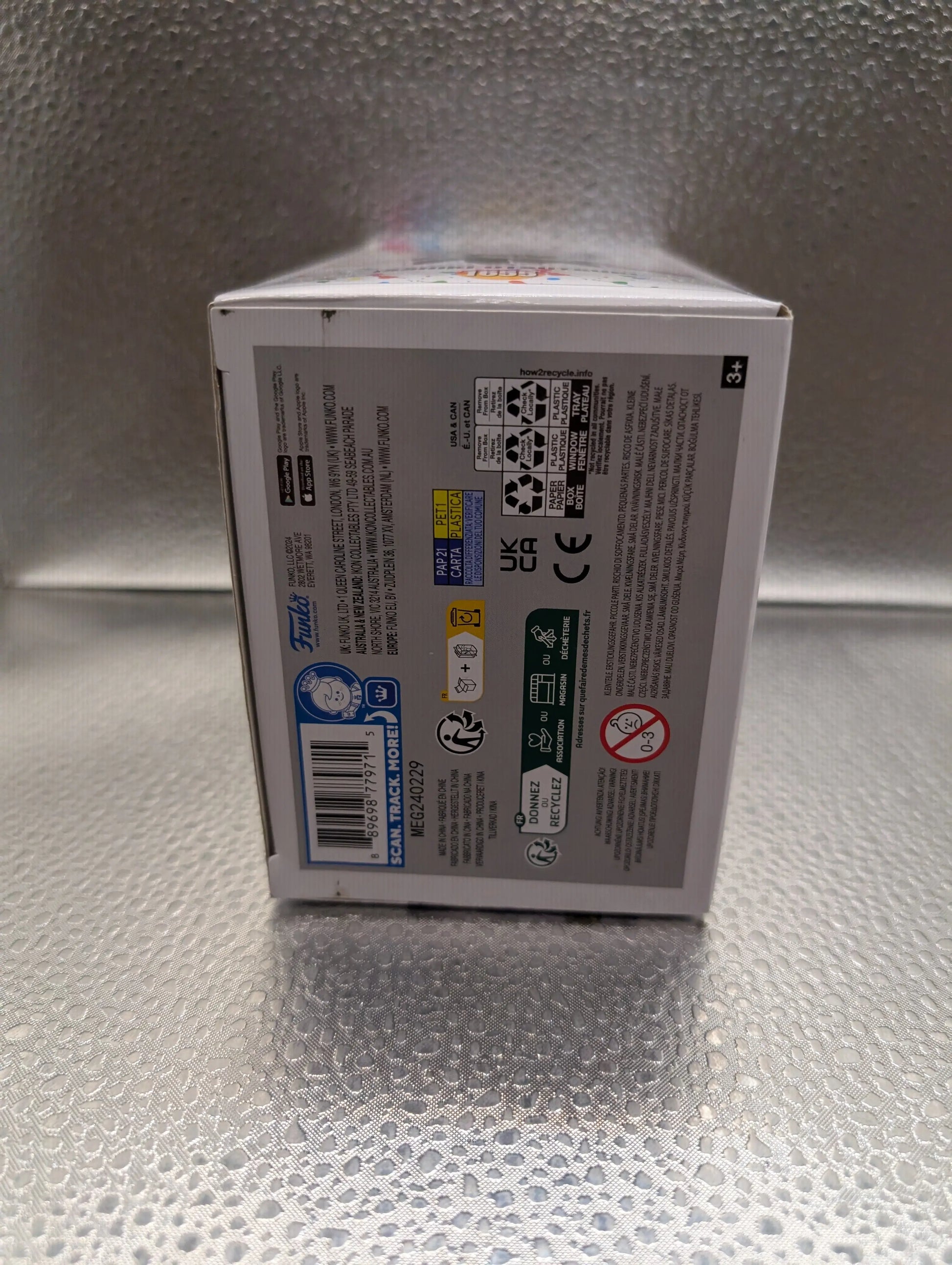 Animation Funko Pop - Isshiki Otsutsuki (Glow) - Boruto - No. 1655 FRENLY BRICKS - Open 7 Days