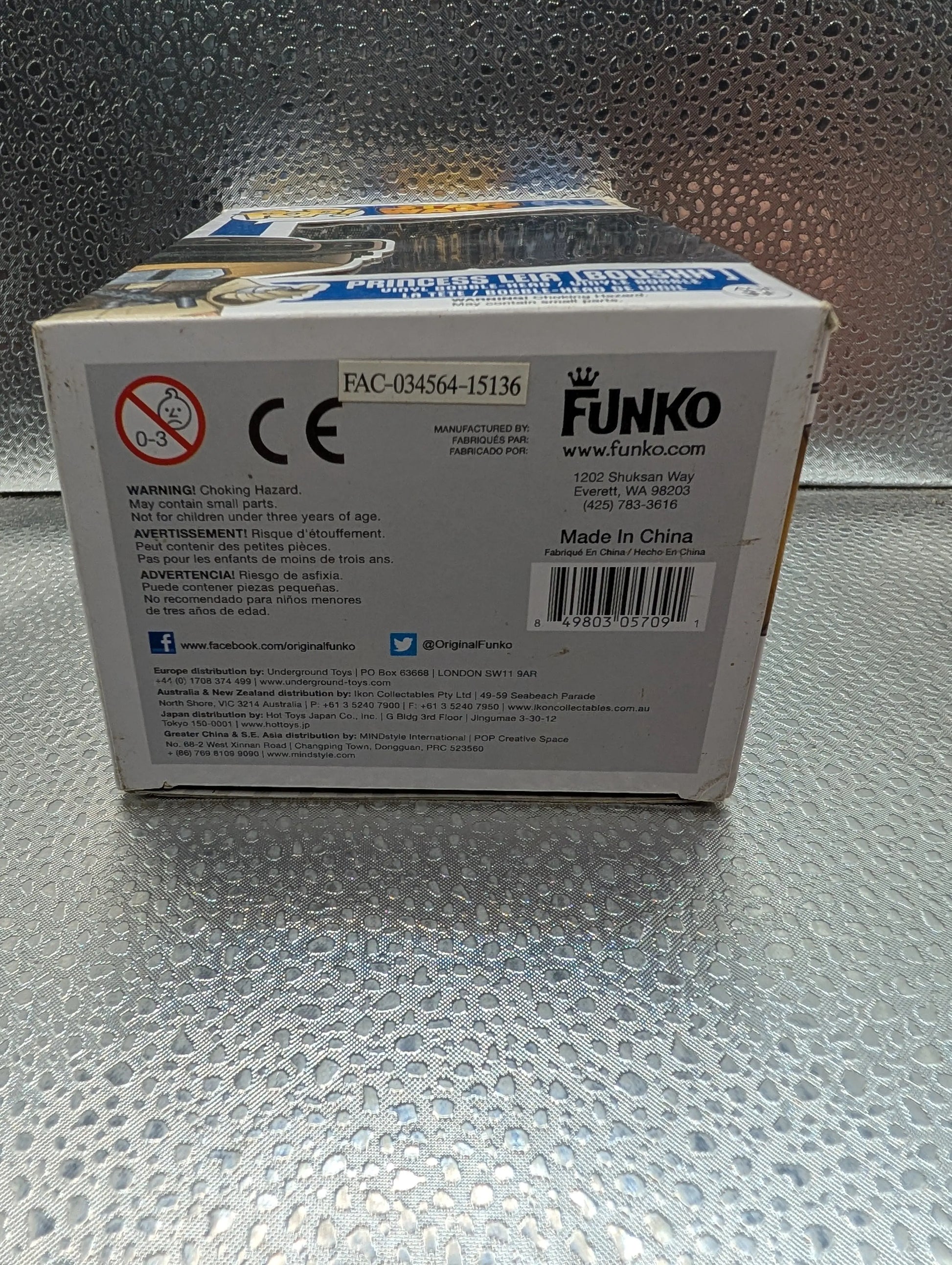 FUNKO Pop Vinyl Princess Leia Star Wars #50 FRENLY BRICKS - Open 7 Days