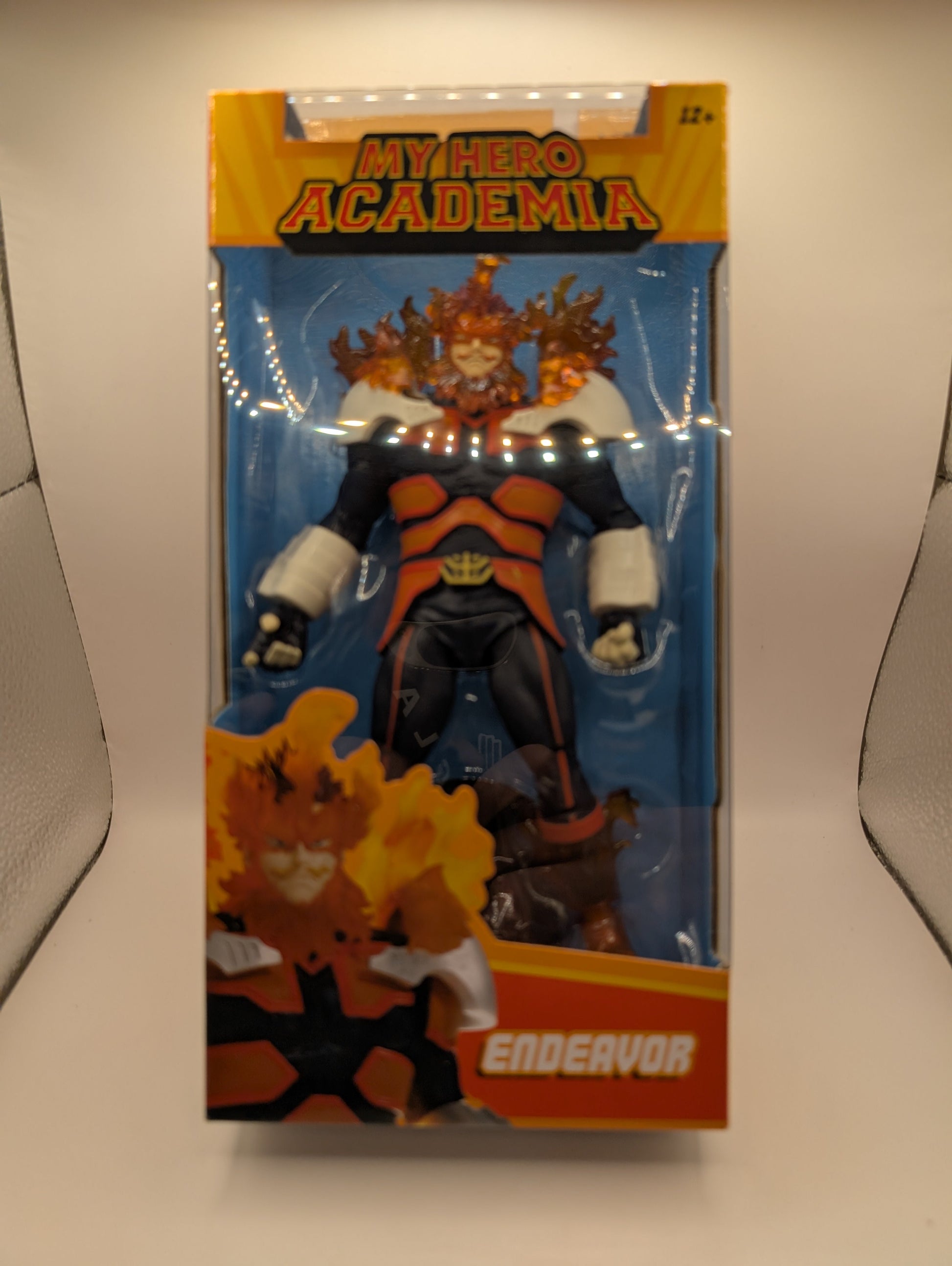 Endeavor McFarlane Figure 7 Inch - Endeavor McFarlane My Hero Academia FRENLY BRICKS - Open 7 Days