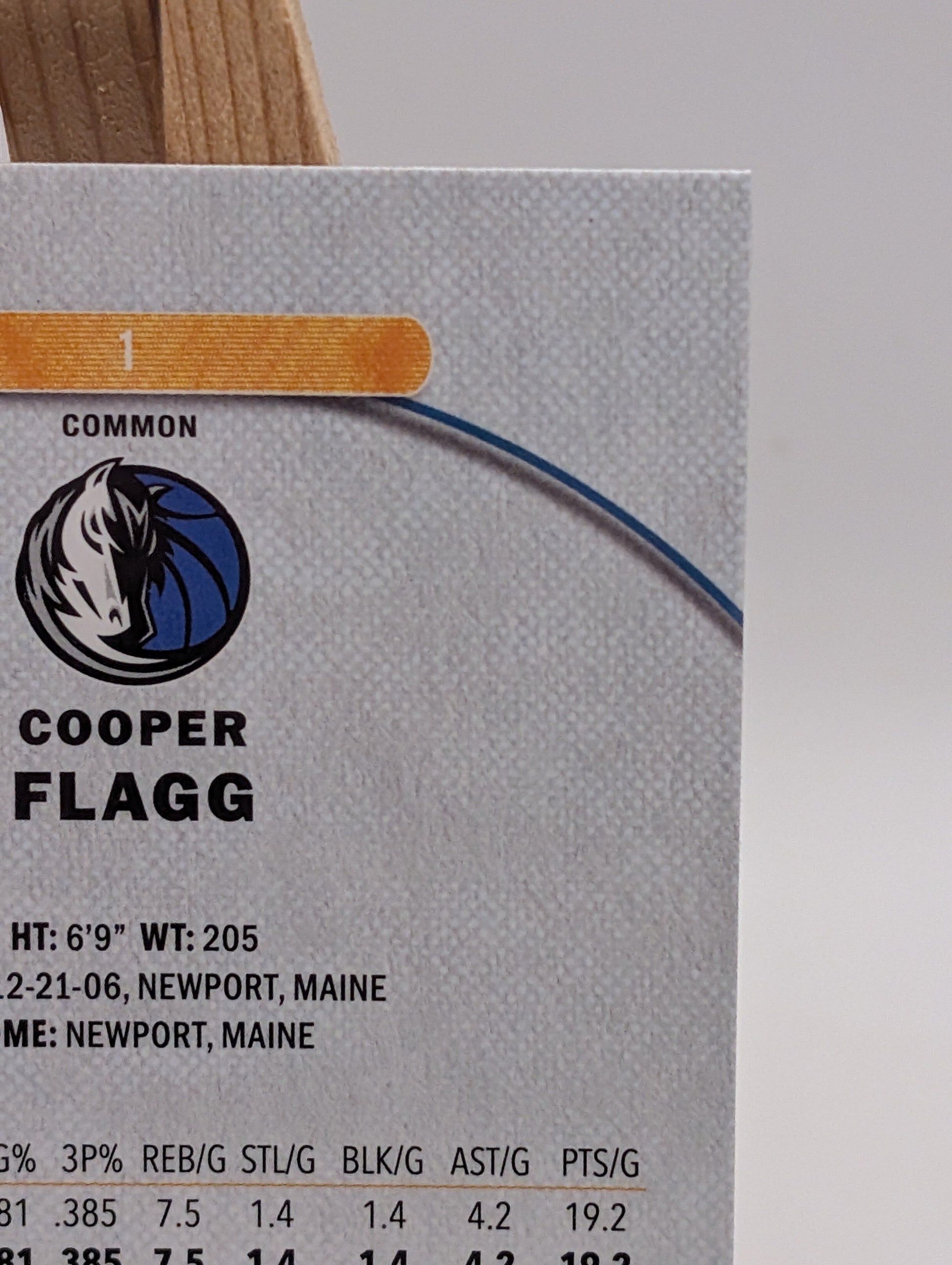 2025-26 Topps Finest COOPER FLAGG Common Rookie Oil Spill #1 FRENLY BRICKS - Open 7 Days