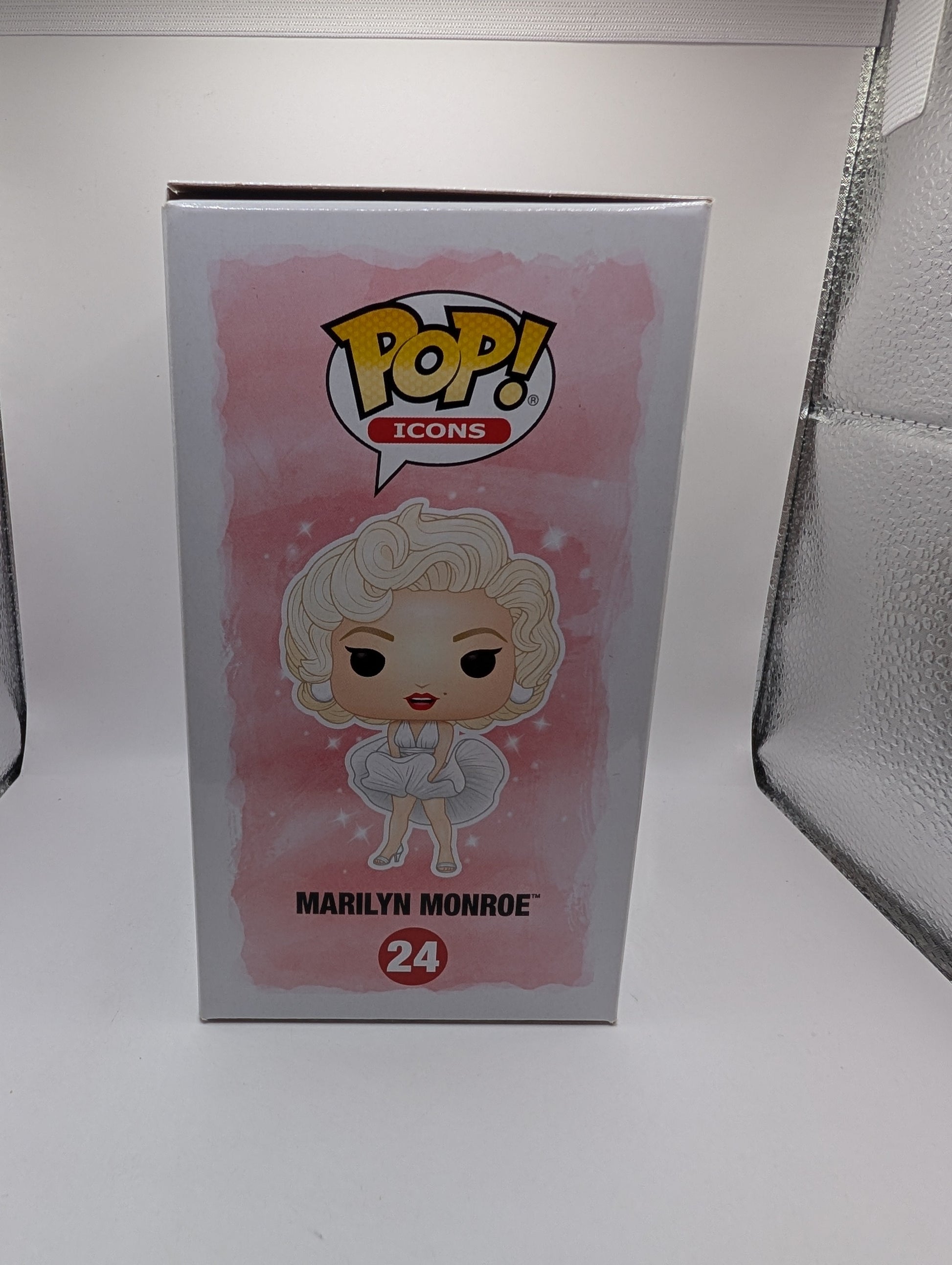 Funko Pop Icons Marilyn Monroe #24 Vinyl Figure White Dress Vaulted FRENLY BRICKS - Open 7 Days