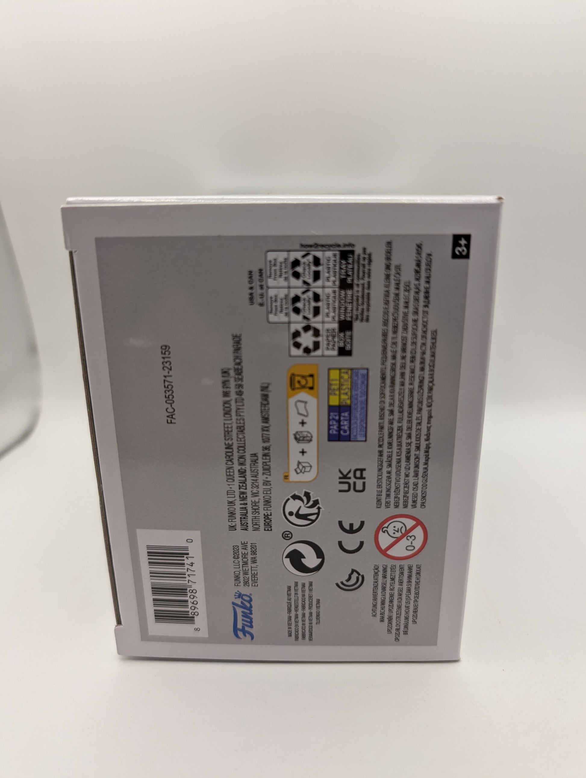 #659 - Star Wars - Young Leia - SDCC 2023 Exclusive - Funko Pop Vinyl FRENLY BRICKS - Open 7 Days