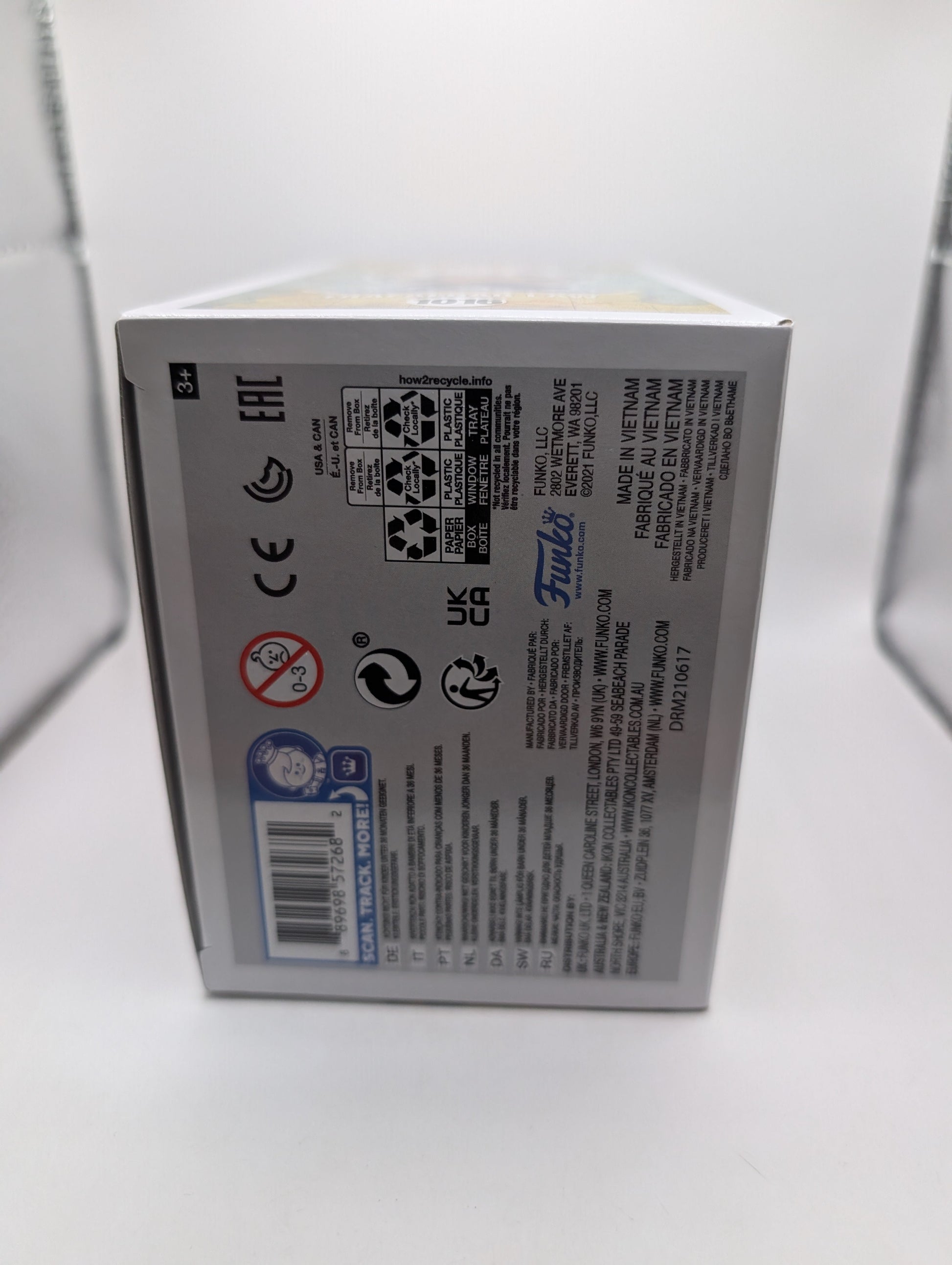 One Piece Trafalgar Law #1016 GLOW CHASE Funko Pop! FRENLY BRICKS - Open 7 Days