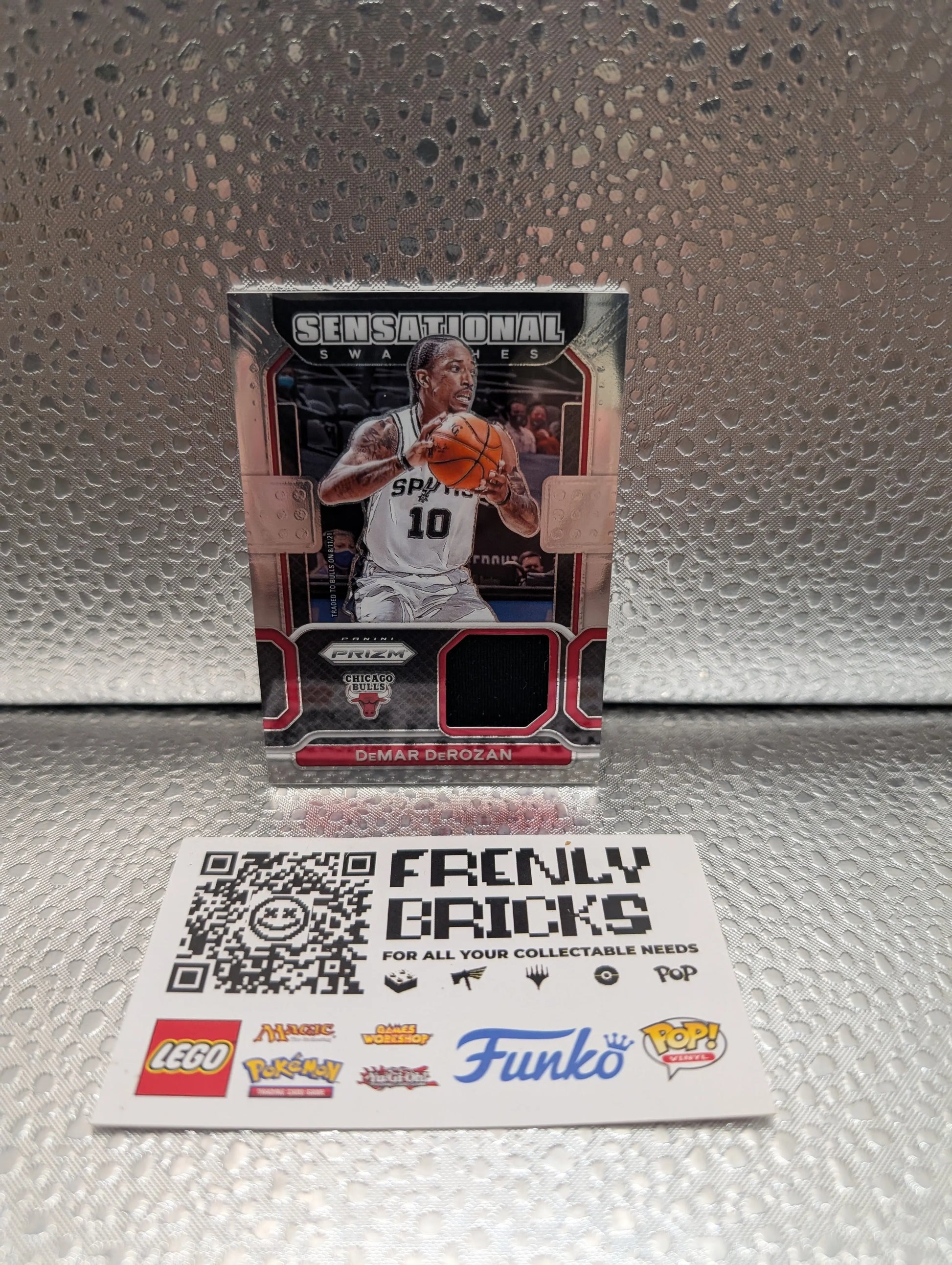 2021-22 Panini Prizm Sensational Swatches DeMar DeRozan #SW-DMD FRENLY BRICKS - Open 7 Days