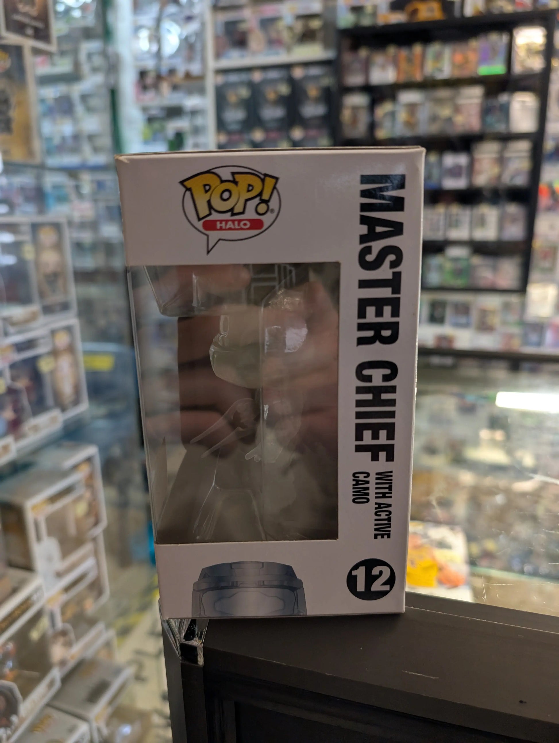 Funko Pop! Halo #12 Master Chief with Active Camo E3 2018 Limited Edition FRENLY BRICKS - Open 7 Days