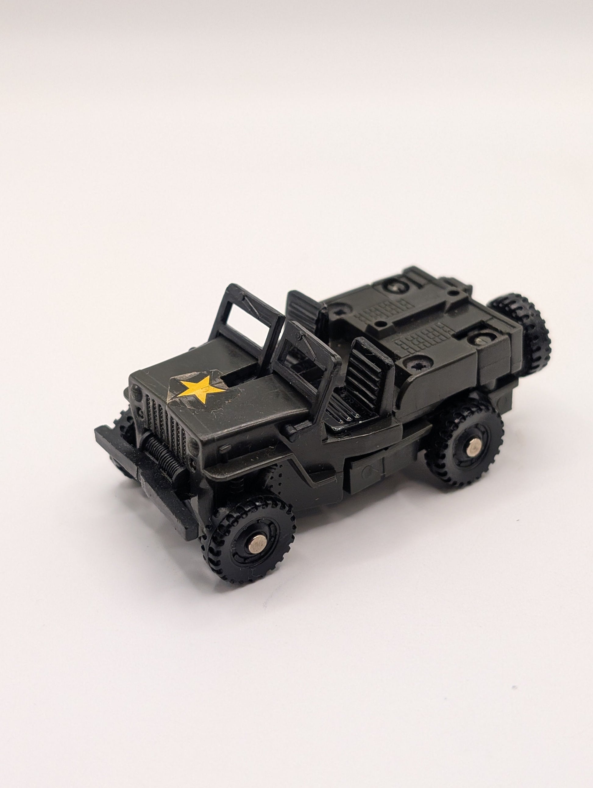 Tonka GoBots Geeper-Creeper MR-28 Renegade Army Jeep 1983 Vintage FRENLY BRICKS - Open 7 Days