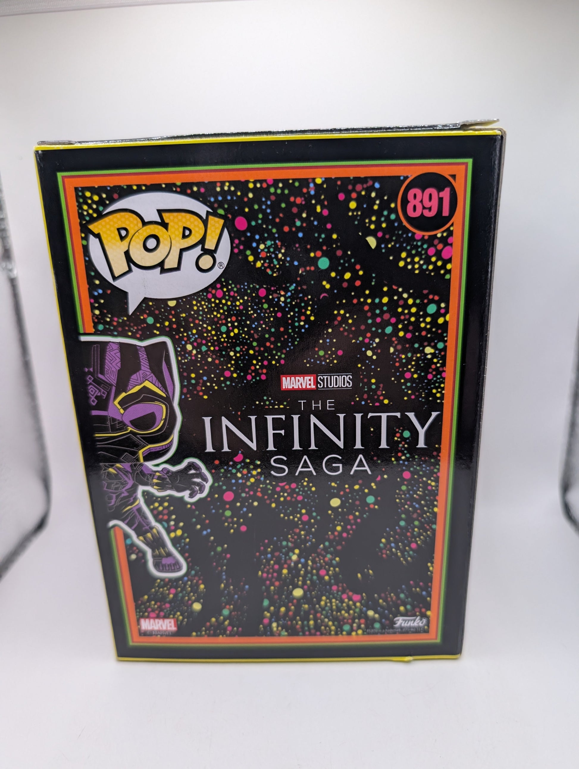 Funko Pop - Marvel Black Panther Black Light #891 Exclusive BlackLight FRENLY BRICKS - Open 7 Days