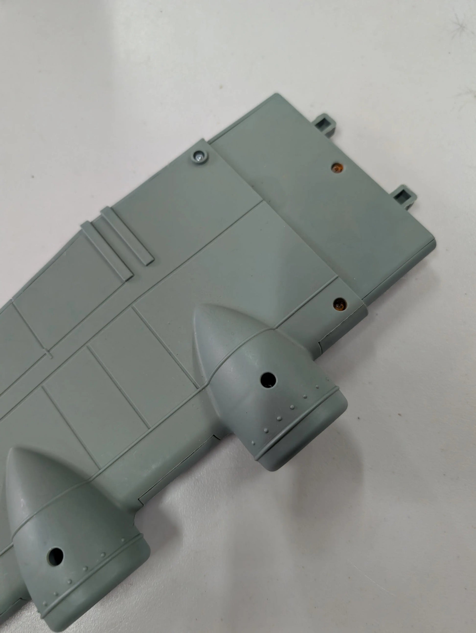 Wing from plane see pics FRENLY BRICKS - Open 7 Days