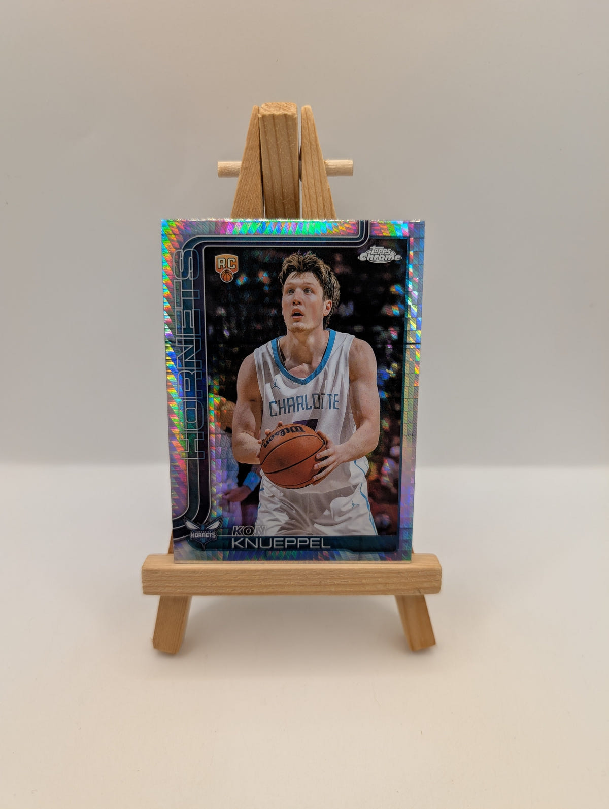 2025-26 Topps Chrome #254 Kon Knueppel Pulsar Refractor FRENLY BRICKS - Open 7 Days image 1