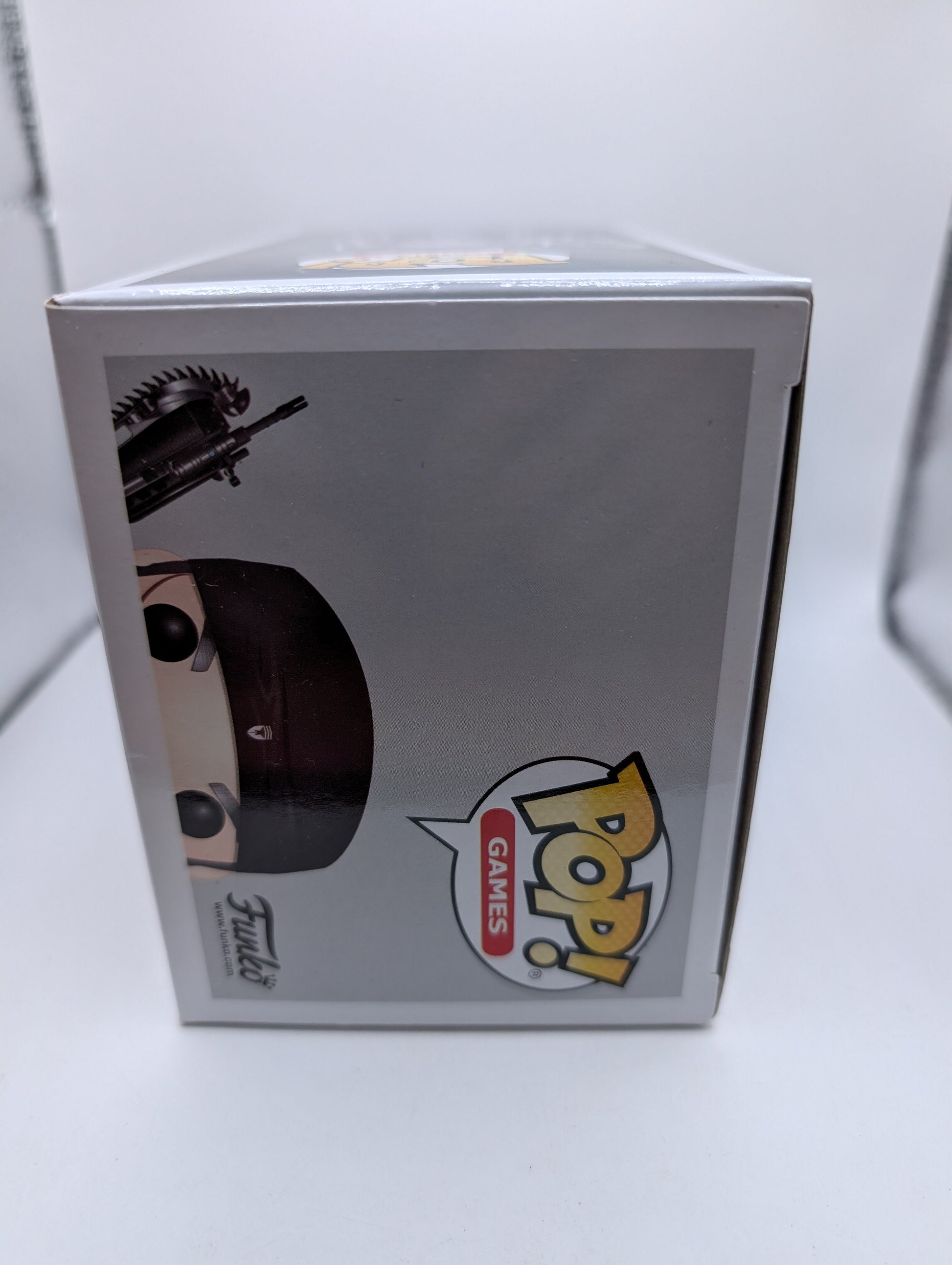 Funko POP! Marcus Fenix #204 Vinyl Figure FRENLY BRICKS - Open 7 Days