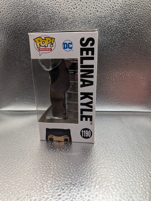FUNKO Pop Vinyl Selina Kyle #1190 FRENLY BRICKS - Open 7 Days