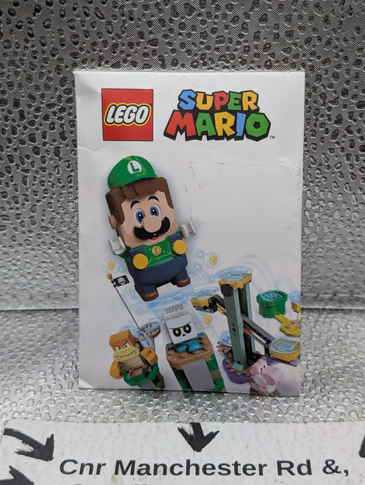 LEGO Luigi Collectable Super Mario VIP Keychain FRENLY BRICKS - Open 7 Days