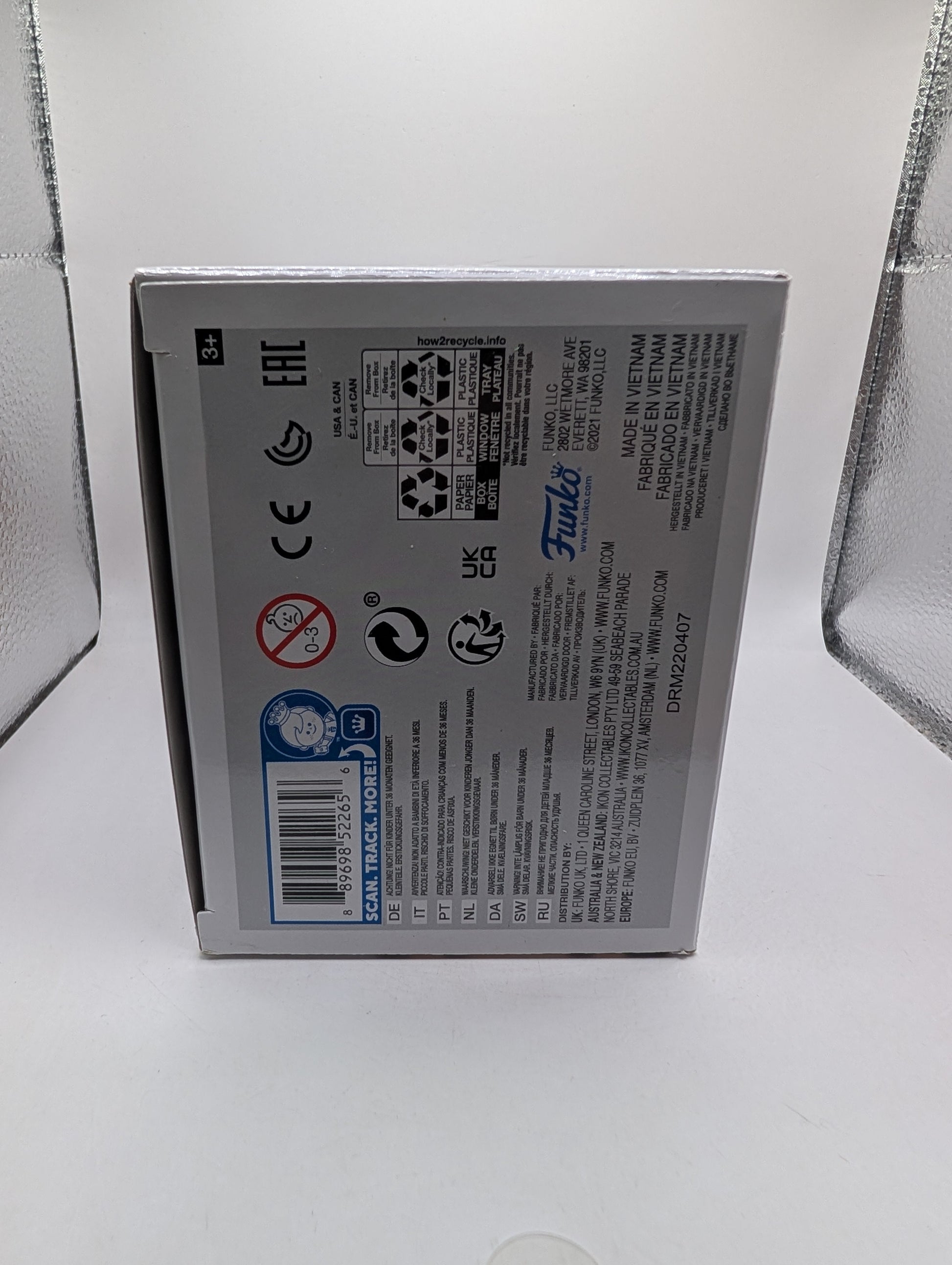 FUNKO POP Vinyl Demon Slayer TANJIRO KAMADO #874 GLOW CHASE Limited Edition FRENLY BRICKS - Open 7 Days