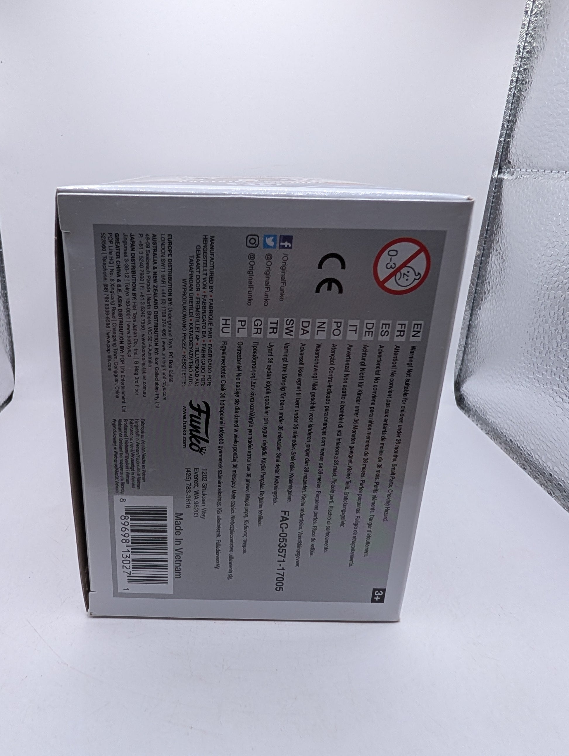 Funko Pop! Vinyl Captain America #219 2017 Spring Convention Exclusive FRENLY BRICKS - Open 7 Days