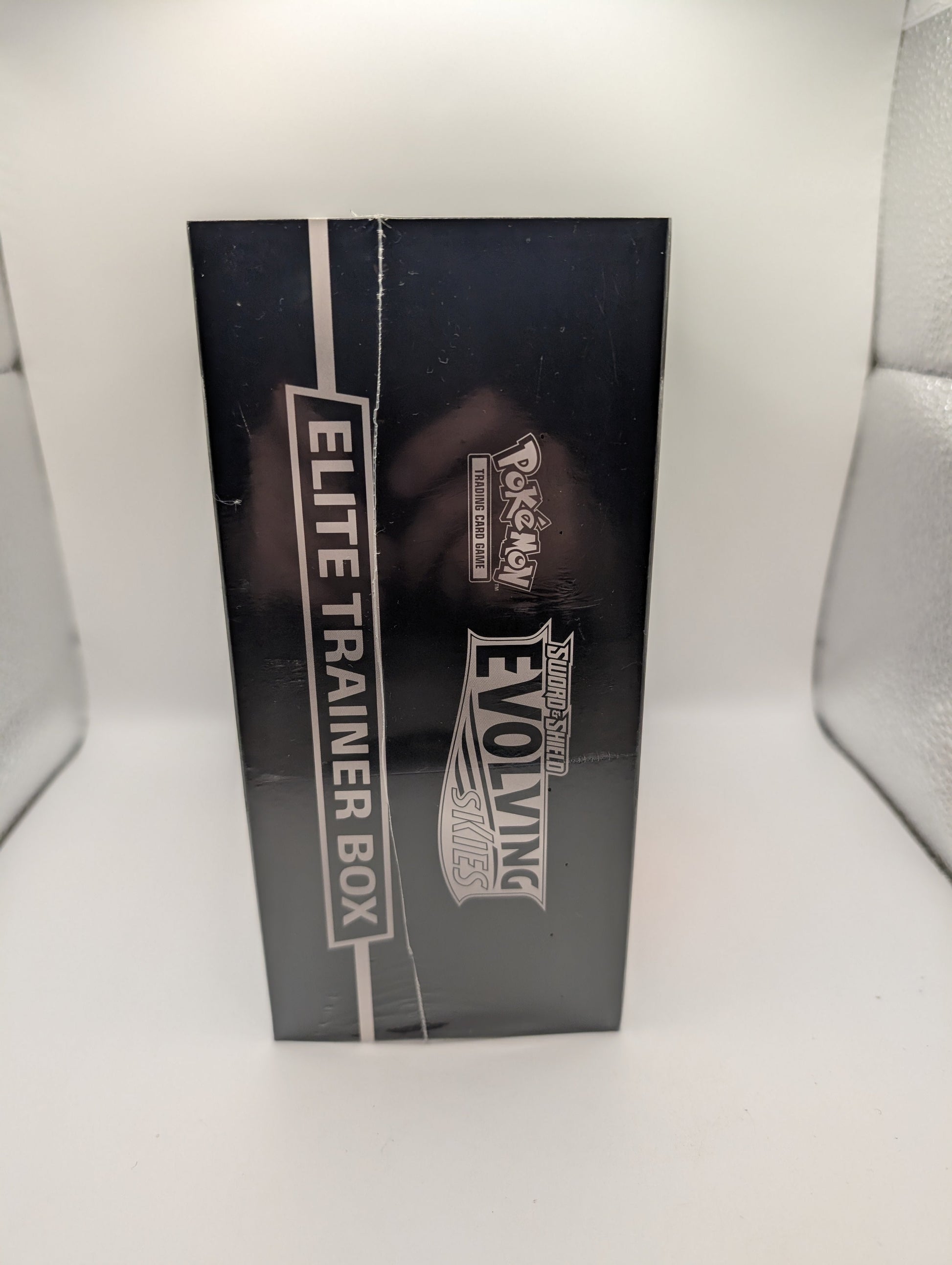 Pokemon TCG: Evolving Skies Elite SWSH07 Trainer Box ETB Sealed FRENLY BRICKS - Open 7 Days