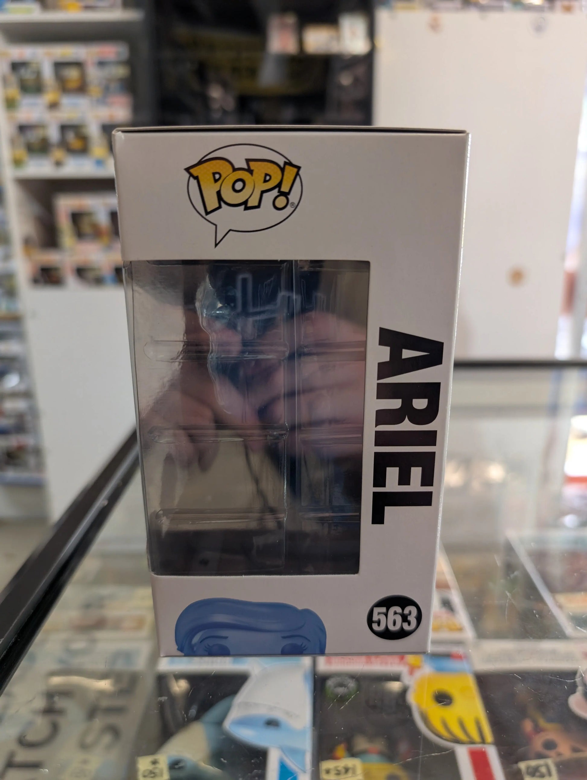 FUNKO POP VINYL LITTLE MERMAID ARIEL WITH BAG BLUE TRANSPARENT #563 EXCLUSIVE FRENLY BRICKS - Open 7 Days