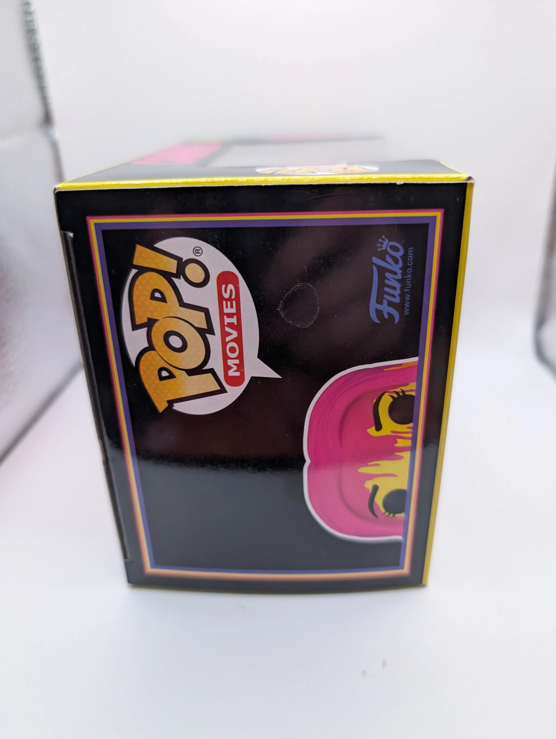Funko Pop Movies #1436 - Carrie Exclusive - Bloody - Black Light FRENLY BRICKS - Open 7 Days