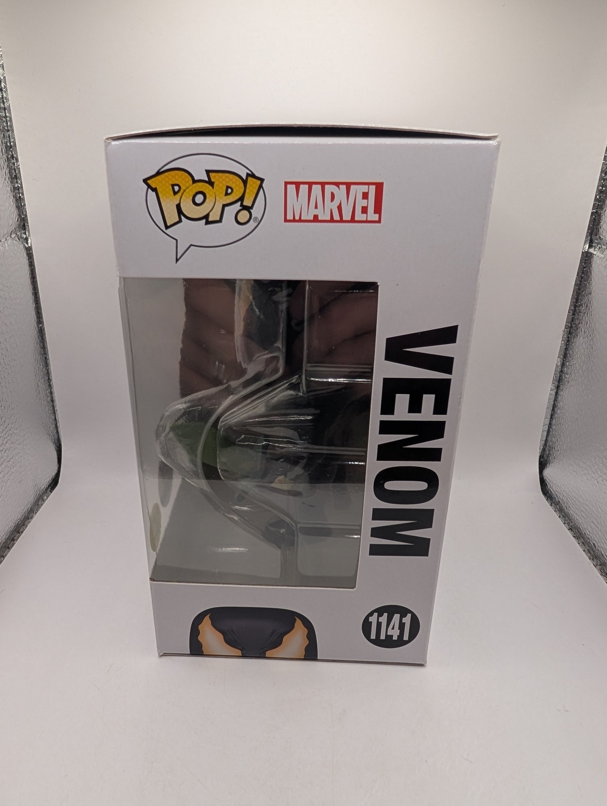Venom GLOW Mjolnir + Sword 1141 Funko Shop Pop Vinyl FRENLY BRICKS - Open 7 Days