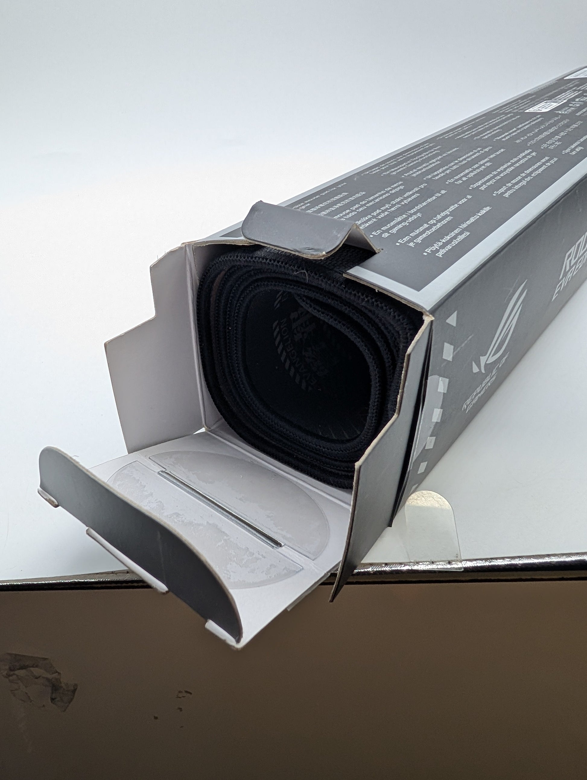 ASUS ROG Scabbard II Gaming Desk Mat - EVA-02 EDITION - Broken Seal otherwise new FRENLY BRICKS - Open 7 Days