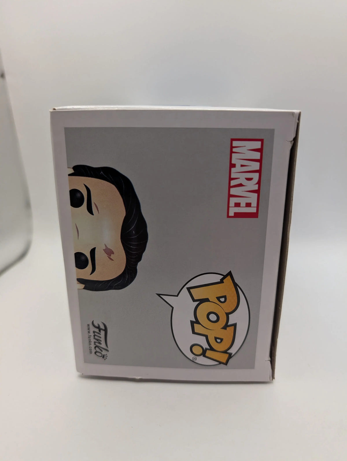 Funko Pop! Avengers - Loki Funko Exclusive #747 Glow FRENLY BRICKS - Open 7 Days image 5