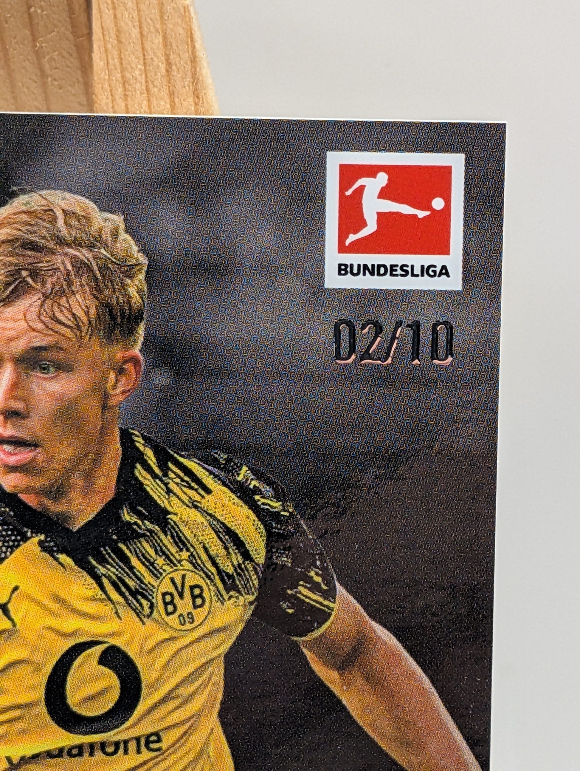 2025-26 Topps Bundesliga Daniel Svensson Black /10 RC Rookie FRENLY BRICKS - Open 7 Days image 3