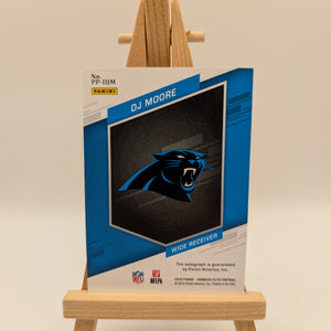 2018 Donruss Elite - Pen Pals D.J. Moore #PP-DJM Black Ink (AU, RC) FRENLY BRICKS - Open 7 Days