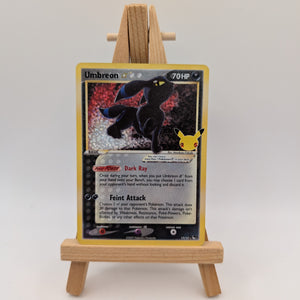 Umbreon Gold Star 17/17 Pokemon TCG Celebrations Classic Collection