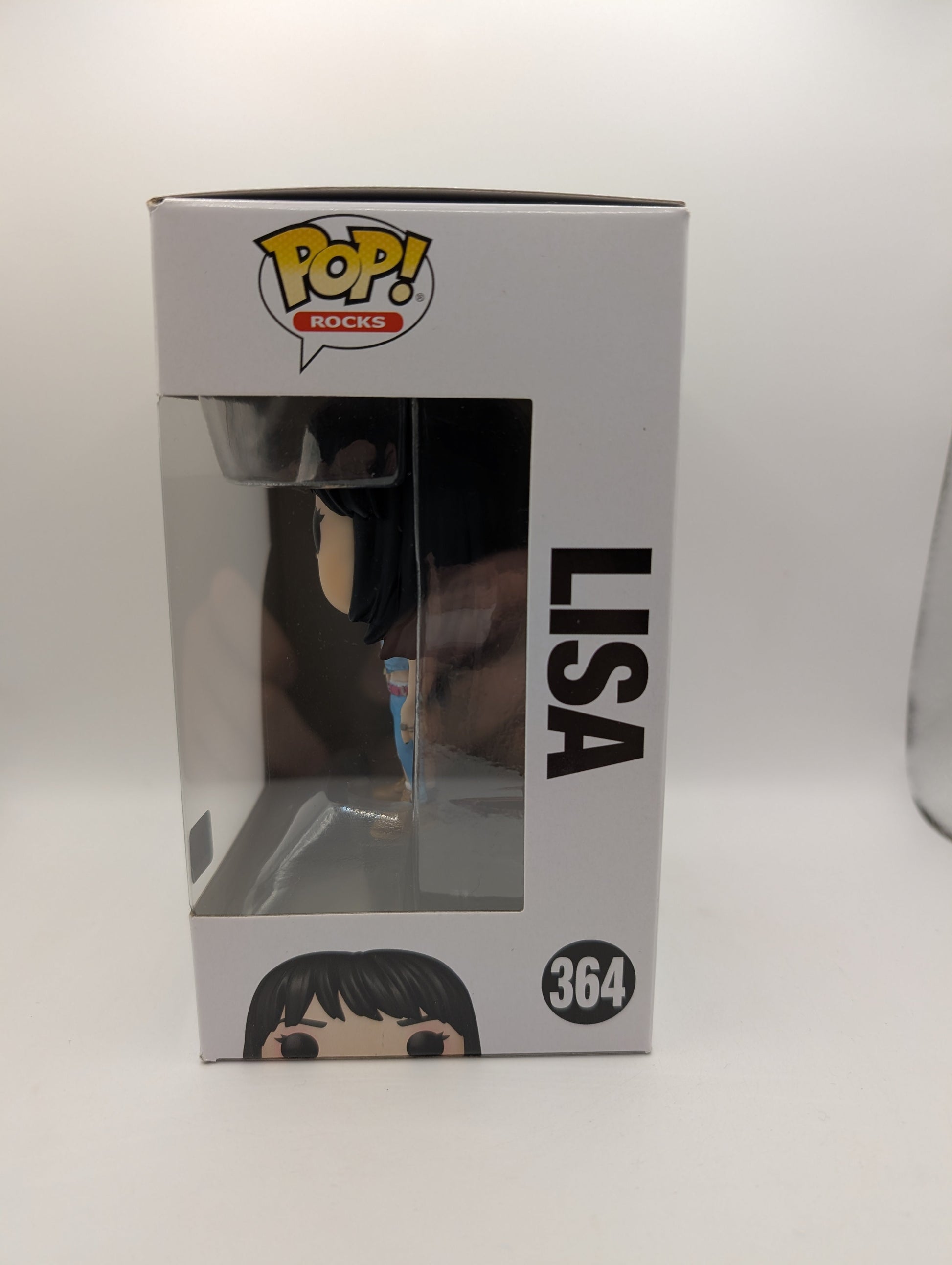 Funko Pop! Vinyl - Blackpink #364 - Lisa - Figure FRENLY BRICKS - Open 7 Days