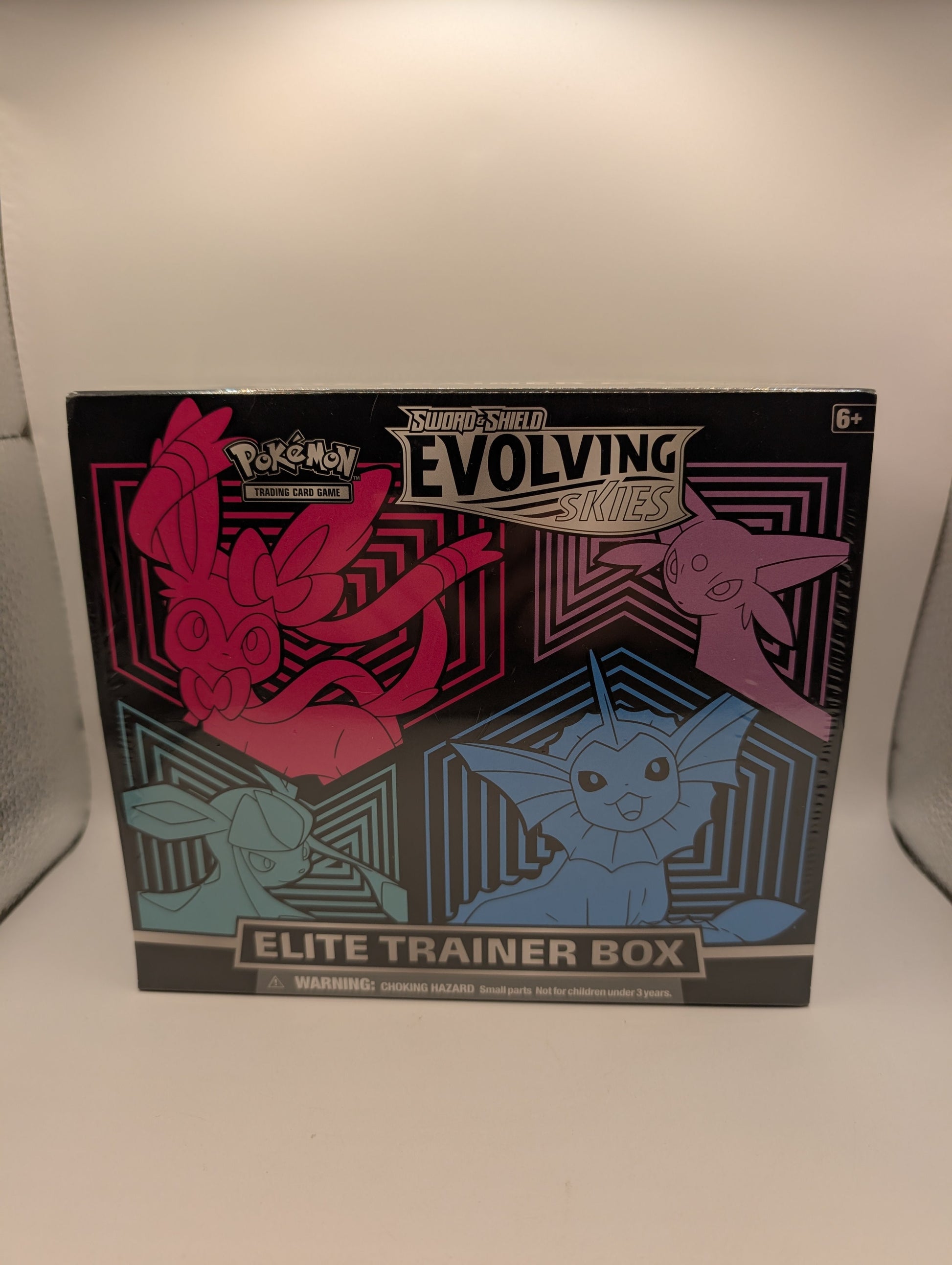 Pokémon TCG: Sword & Shield Evolving Skies Elite Trainer Box ETB Factory Sealed FRENLY BRICKS - Open 7 Days