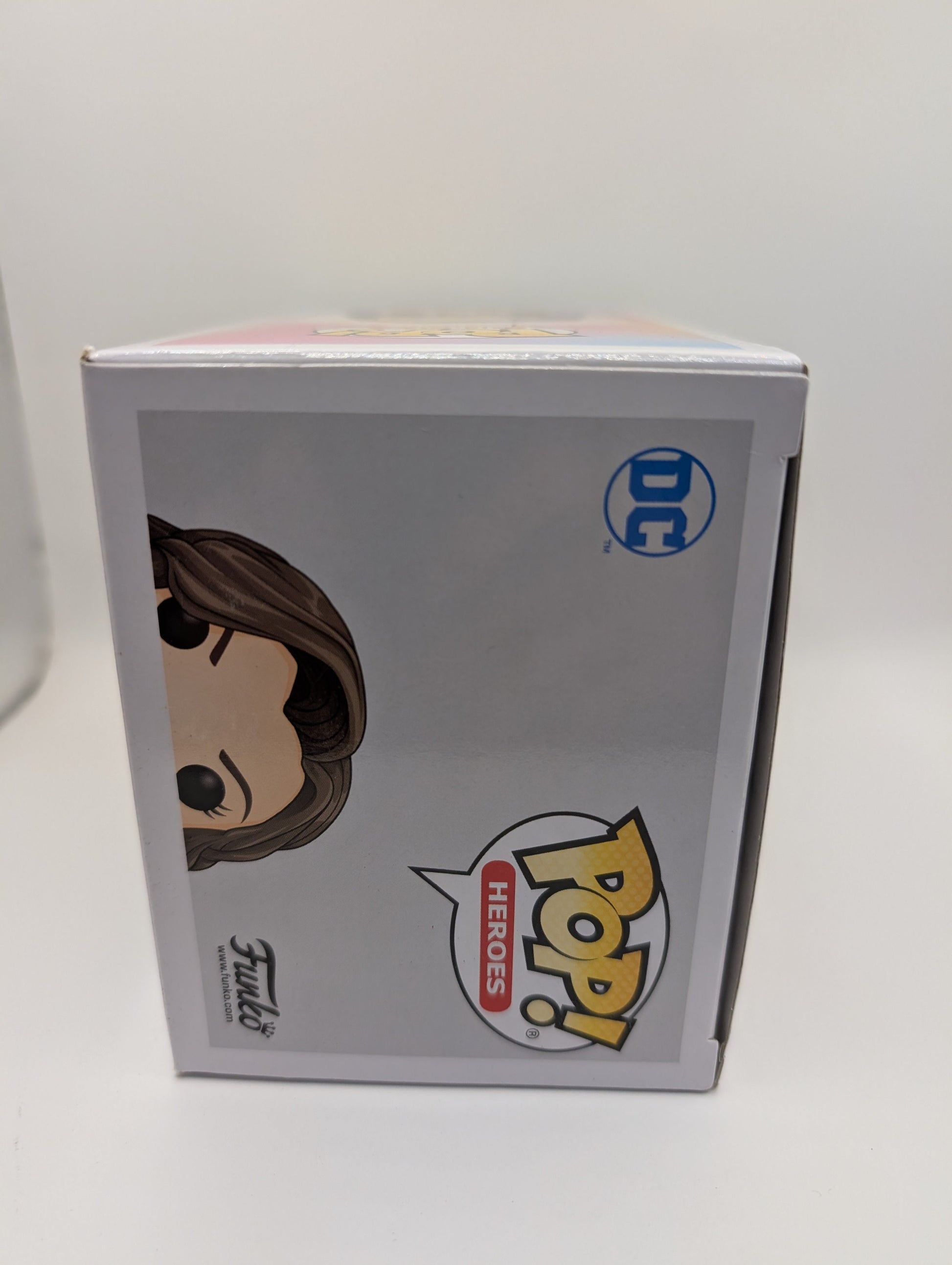 FUNKO POP! VINYL - Wonder Woman - #331 - WW84 - Heroes FRENLY BRICKS - Open 7 Days