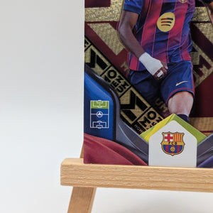 Panini FIFA 365 Adrenalyn XL 2026 Lamine Yamal Momentum Very Rare card