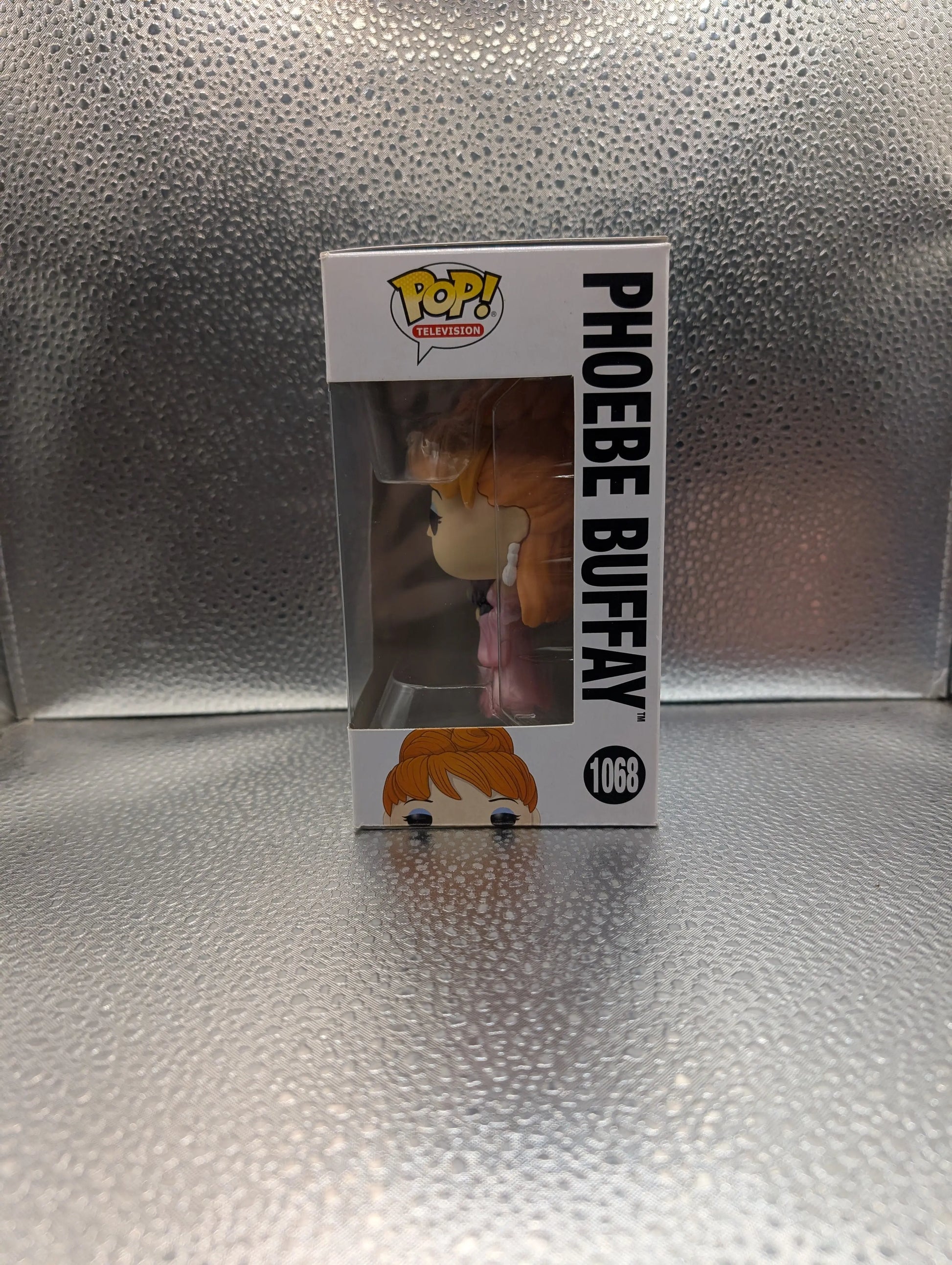 FUNKO Pop Vinyl Phoebe Buffay Friends #1068 FRENLY BRICKS - Open 7 Days