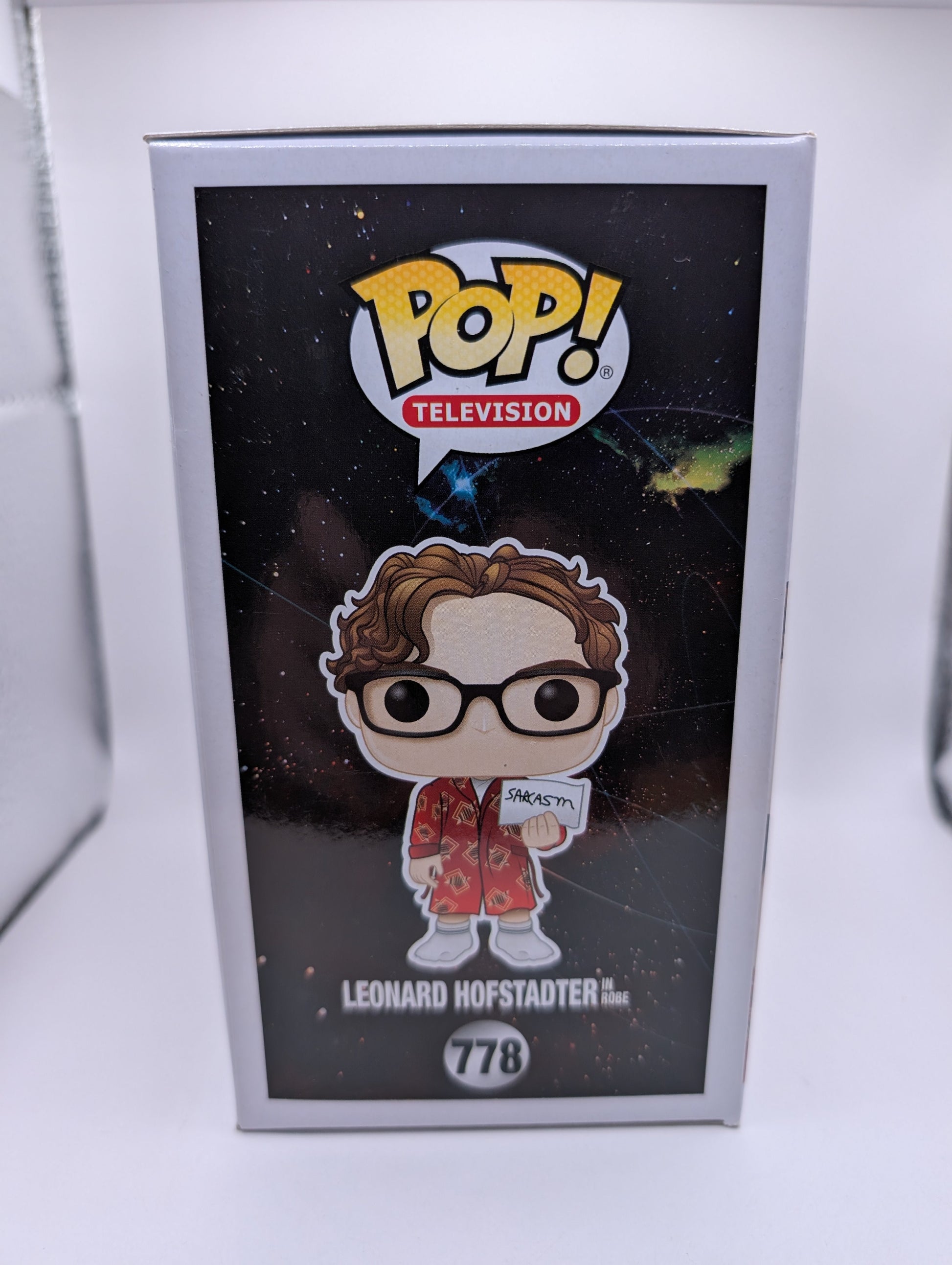 Funko Pop! The Big Bang Theory #778 Leonard Hofstadter Figure In Robe FRENLY BRICKS - Open 7 Days
