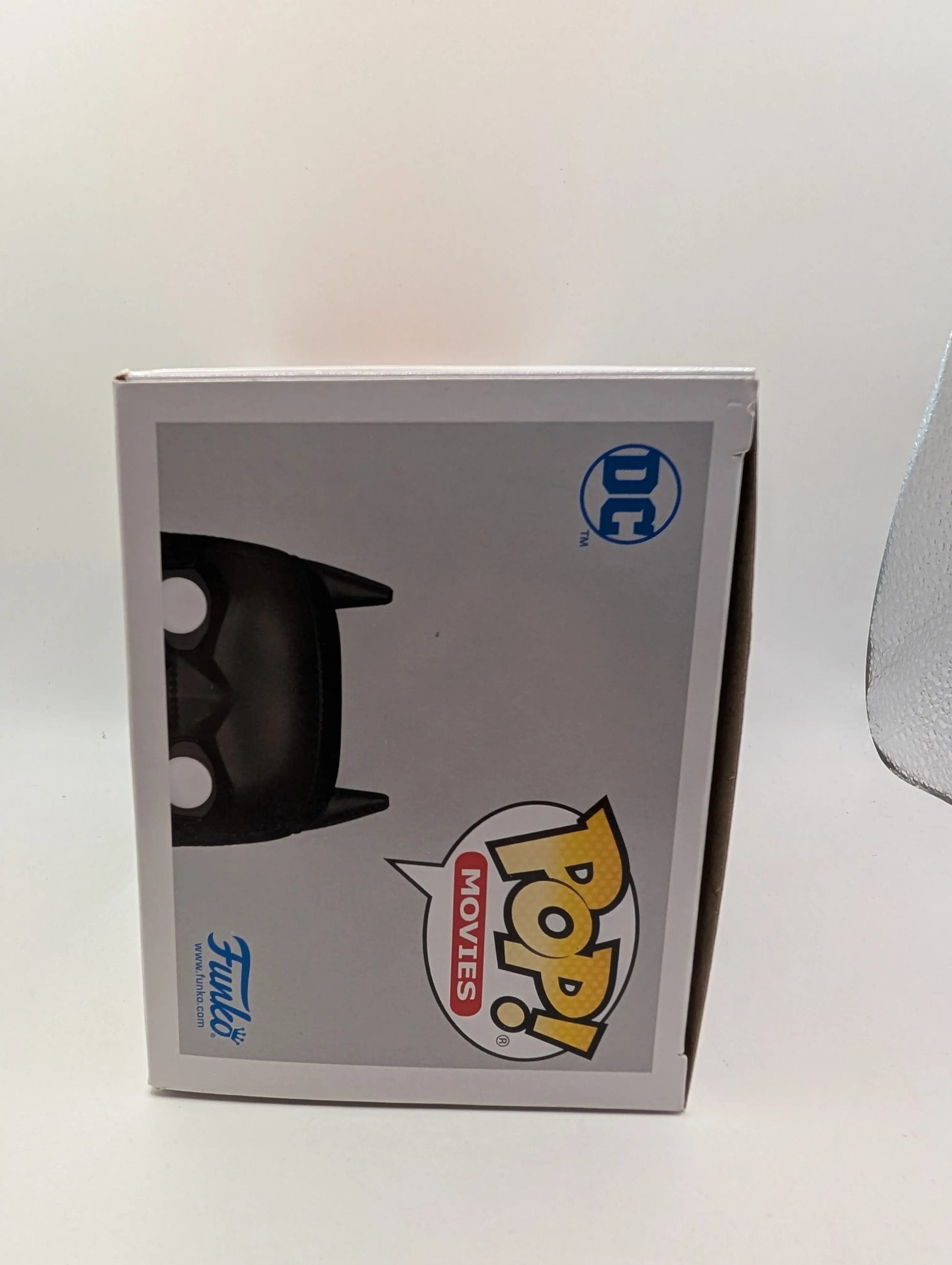 Funko Pop! Vinyl: DC Universe - Batman #1189 FRENLY BRICKS - Open 7 Days image 5