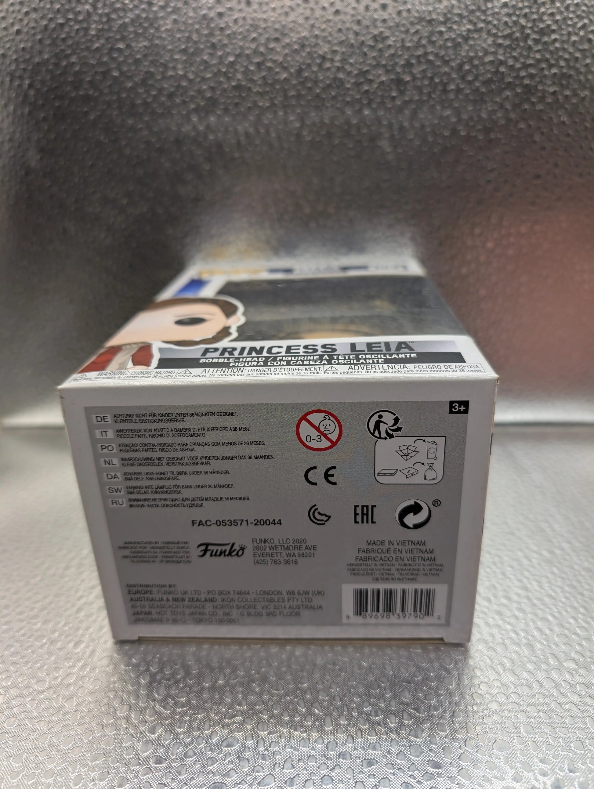 FUNKO Pop Vinyl Princess Leia Star Wars #362 FRENLY BRICKS - Open 7 Days