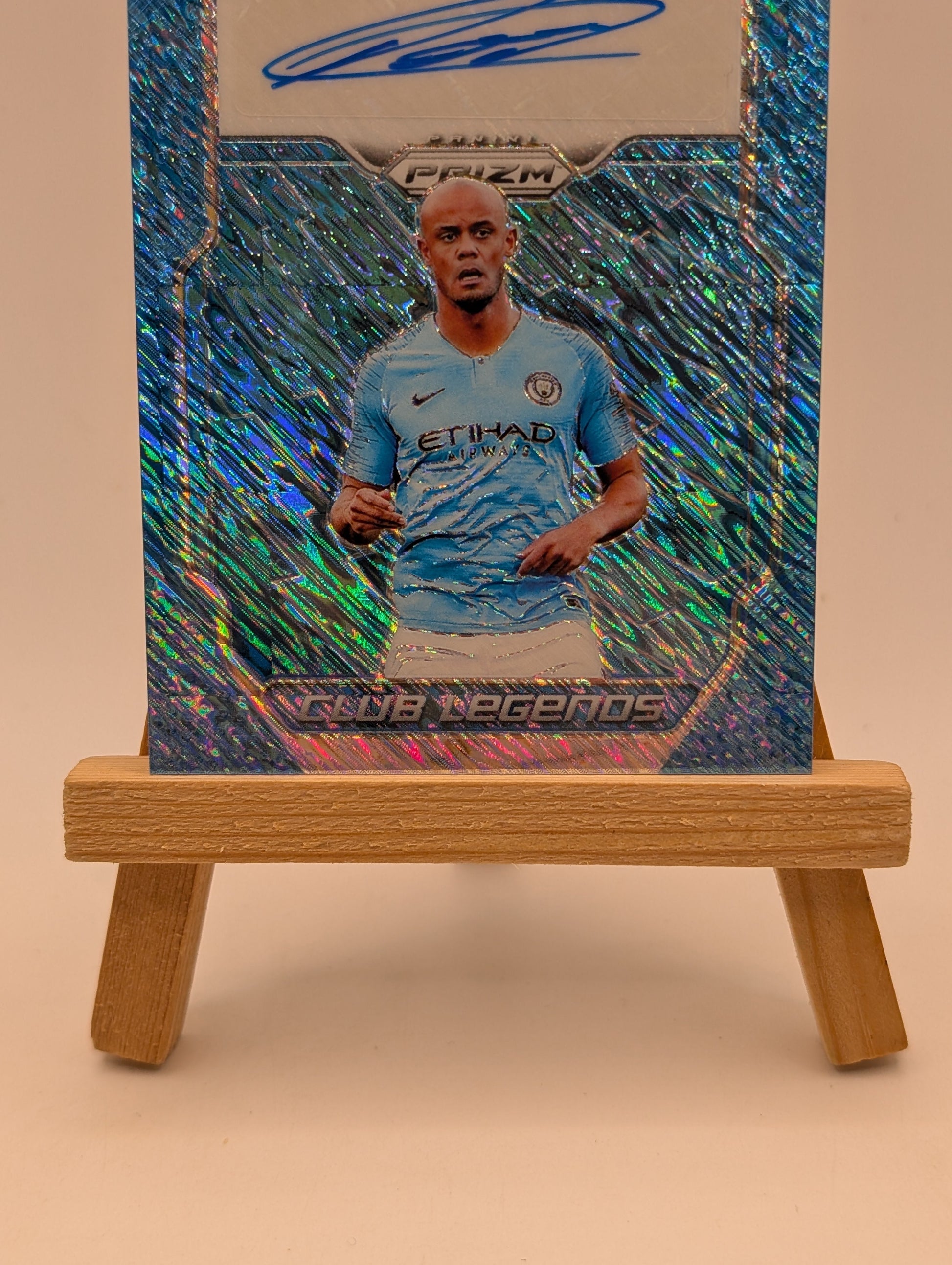 2019 Panini Prizm Premier Vincent Kompany Club Legends Auto Blue Shimmer FOTL FRENLY BRICKS - Open 7 Days