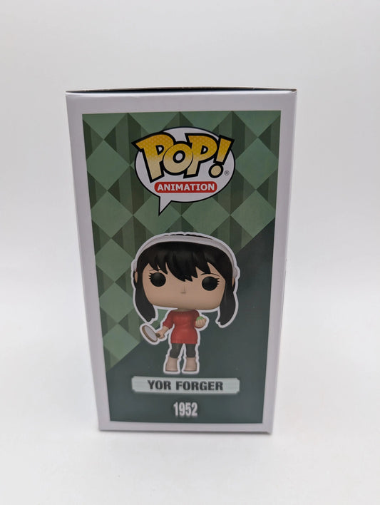 Spy x Family Yor Forger (Red Sweater) Chase Pop! Vinyl #1952 Figure FRENLY BRICKS - Open 7 Days