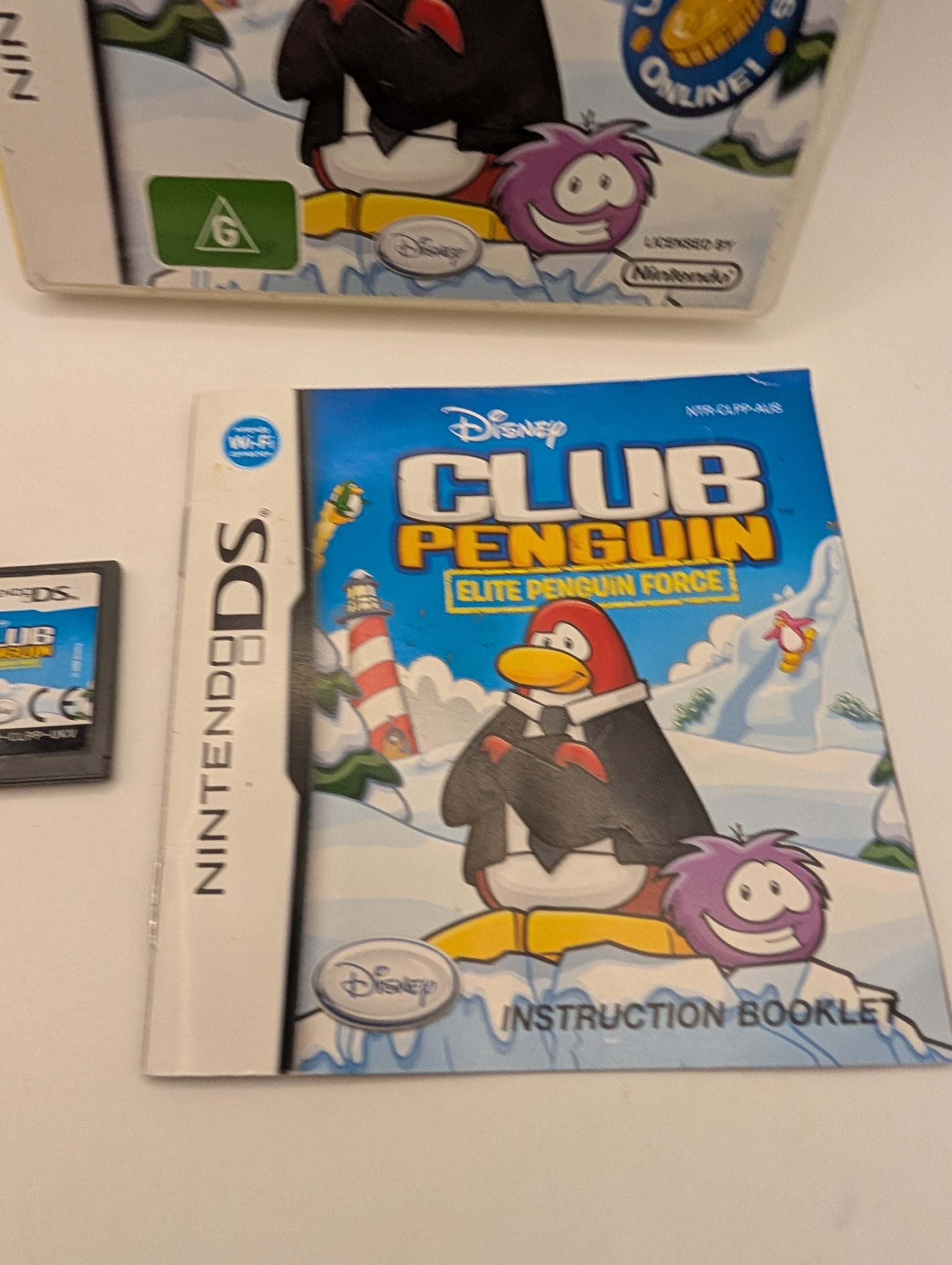 Disney Club Penguin Elite Penguin Force Nintendo DS Video Game