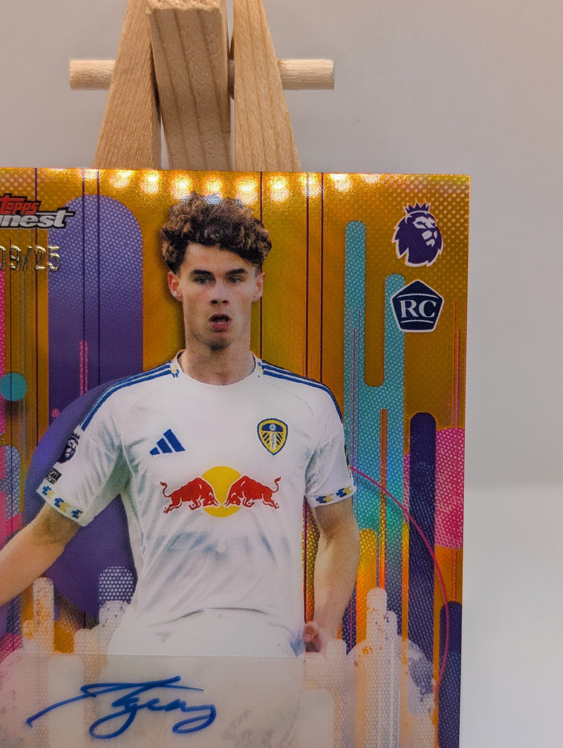 Harry Gray  2025-26 Topps Finest Premier  League RC Auto Gold /25 FRENLY BRICKS - Open 7 Days image 4