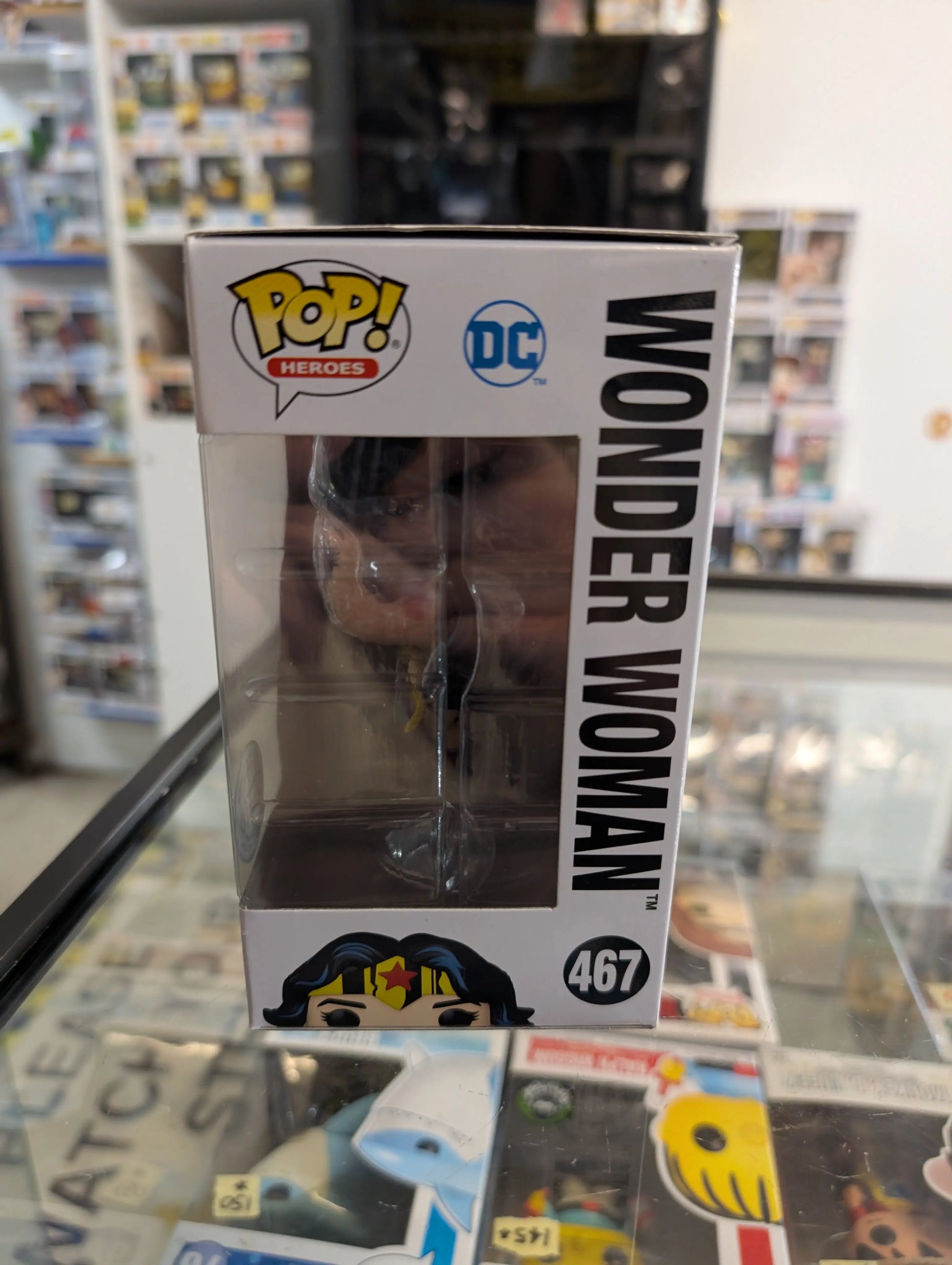 Funko Pop!  DC Universe - Wonder Woman  #467 FRENLY BRICKS - Open 7 Days