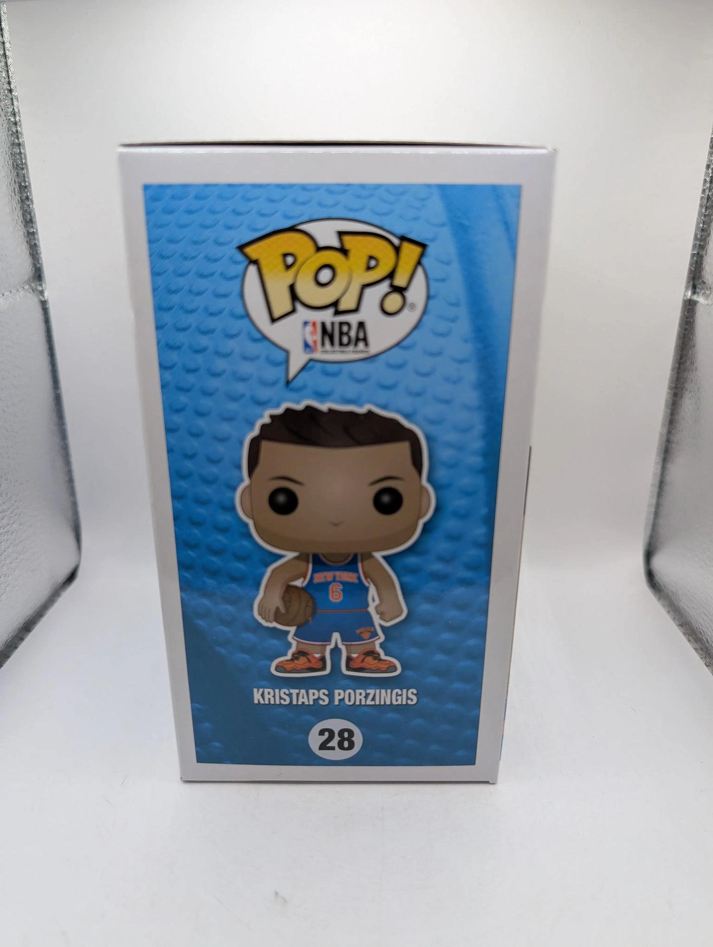 KRISTAPS PORZINGIS Pop Vinyl 28 FUNKO NBA NEW YORK KNICKS FRENLY BRICKS - Open 7 Days