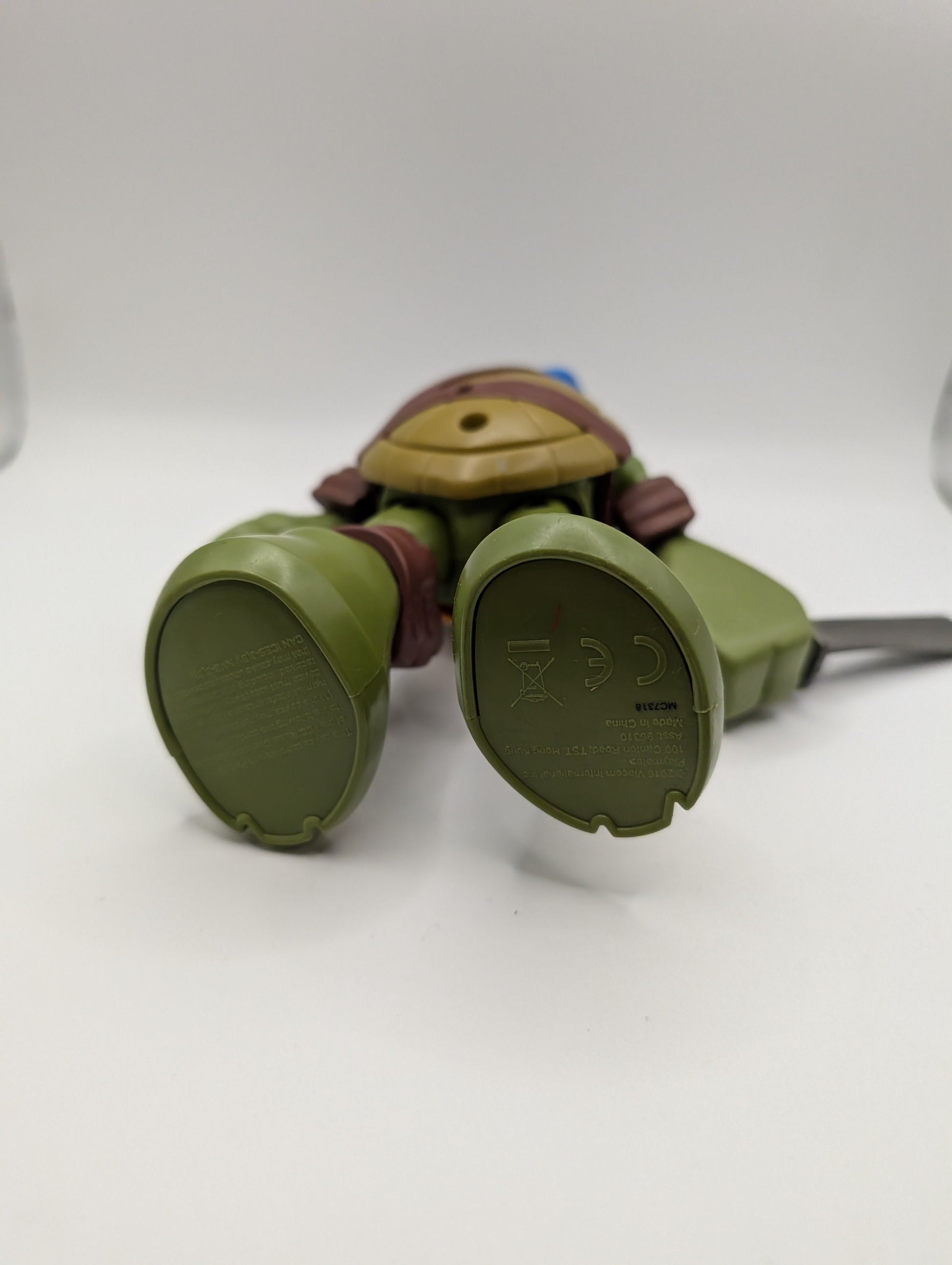 Teenage Mutant Ninja Turtle. 16cm, Arms Up And Down Motion. Missing 1 sword FRENLY BRICKS - Open 7 Days