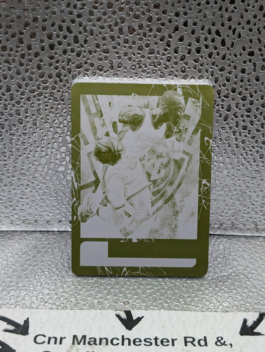 2018-19 COURT KINGS Dennis Schroder Printing Plate YELLOW PLATE 1//1 Oklahoma City FRENLY BRICKS - Open 7 Days