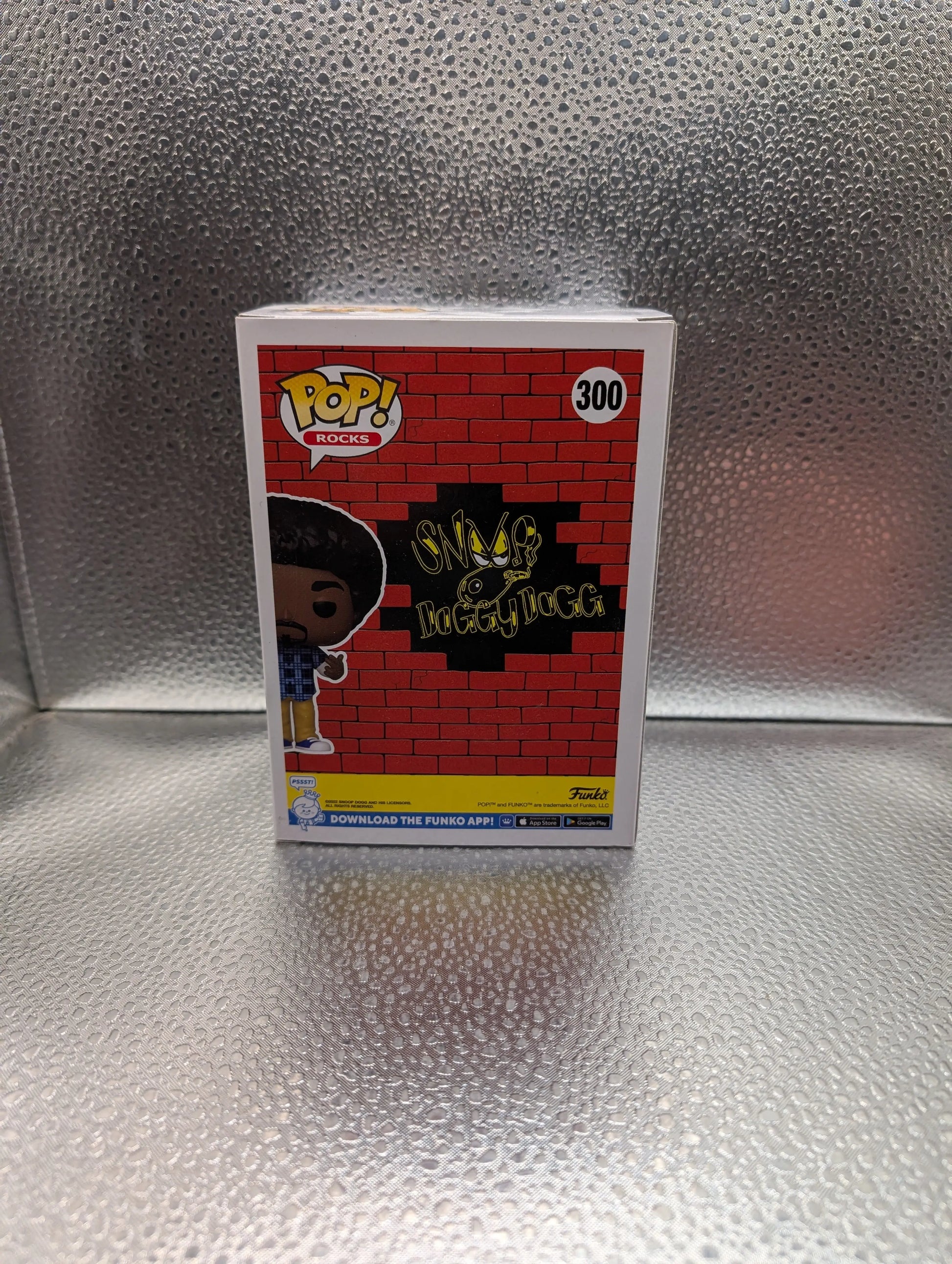 FUNKO Pop Vinyl Snoop Dogg #300 FRENLY BRICKS - Open 7 Days