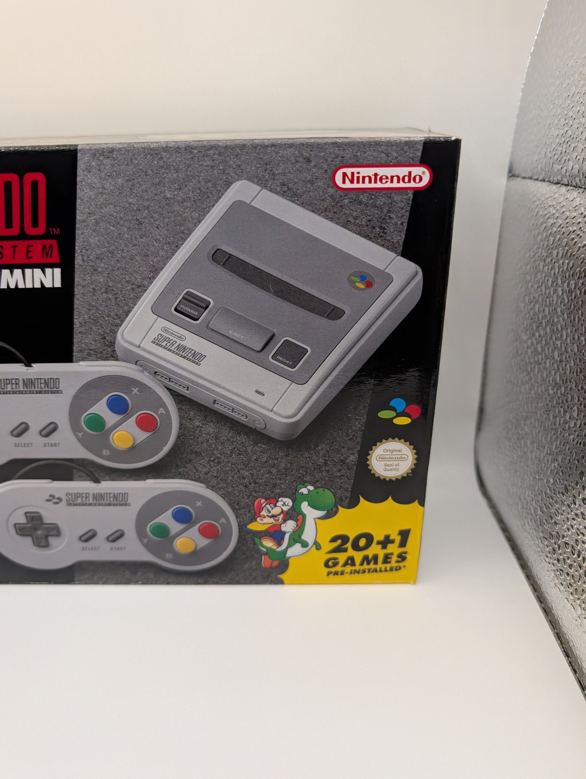 Nintendo Classic Mini: Super Nintendo Entertainment System- Grey - Pal FRENLY BRICKS - Open 7 Days
