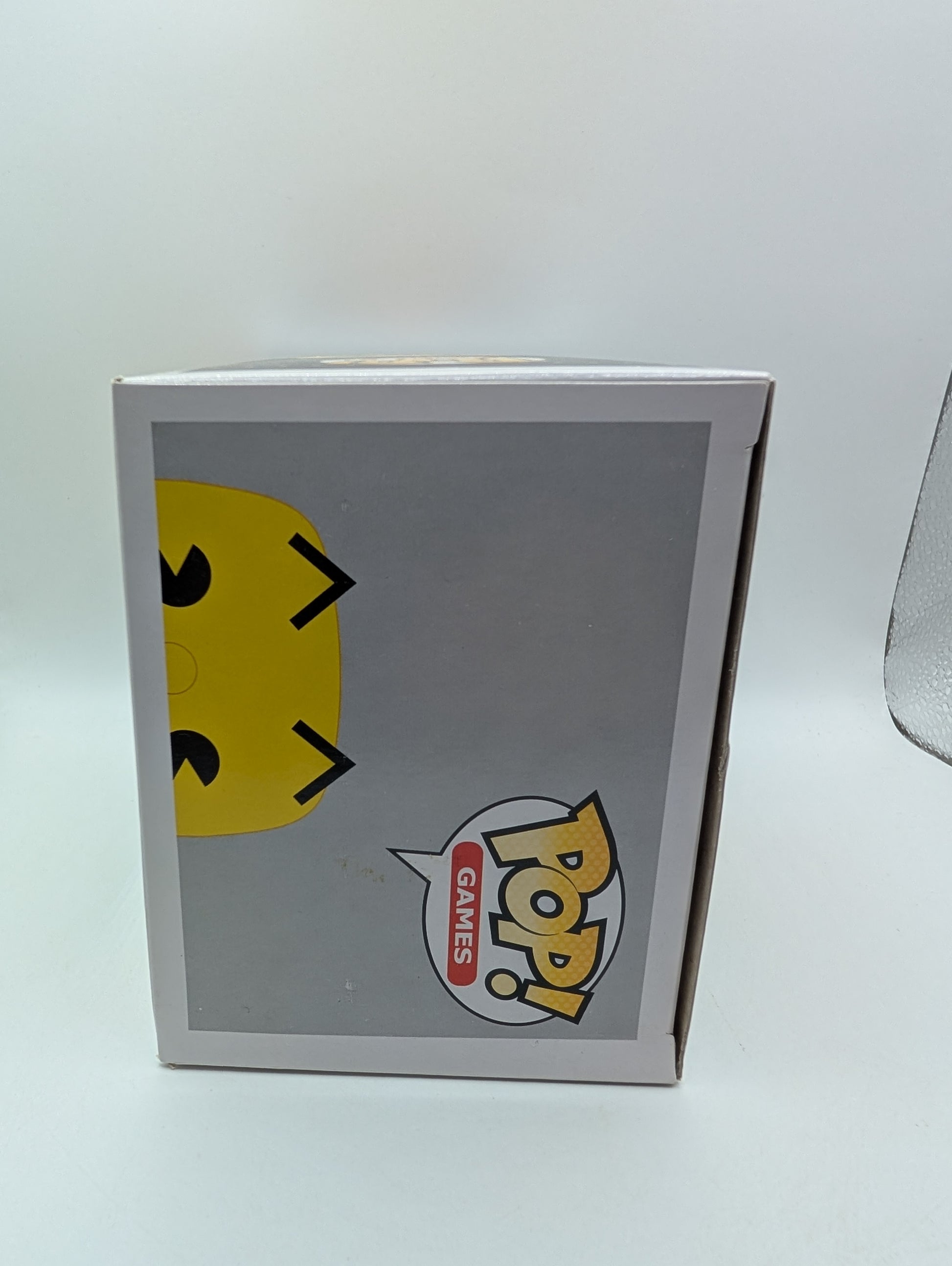 Pac Man Pop 81 - Pac-Man Funko Pop! 2016 - Vaulted