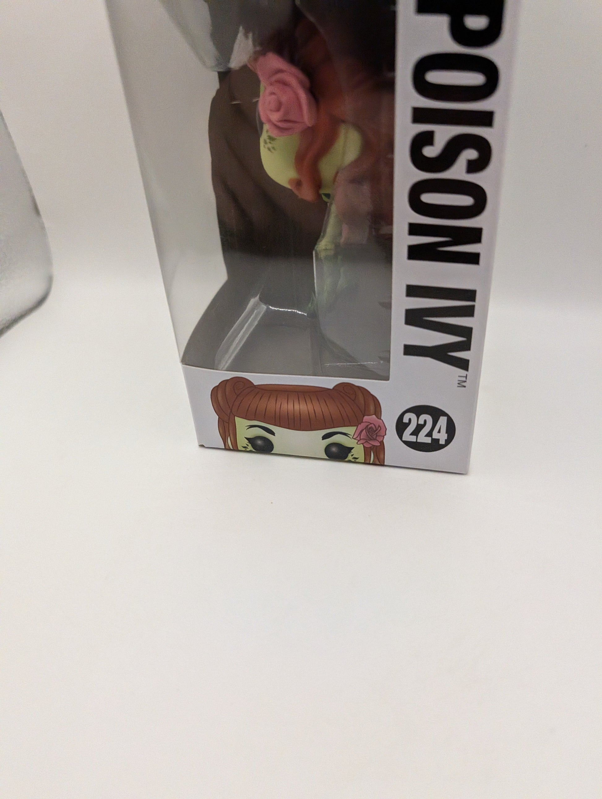 Funko Pop! Heroes: DC Comics Bombshells Poison Ivy #224 Vinyl Figure FRENLY BRICKS - Open 7 Days